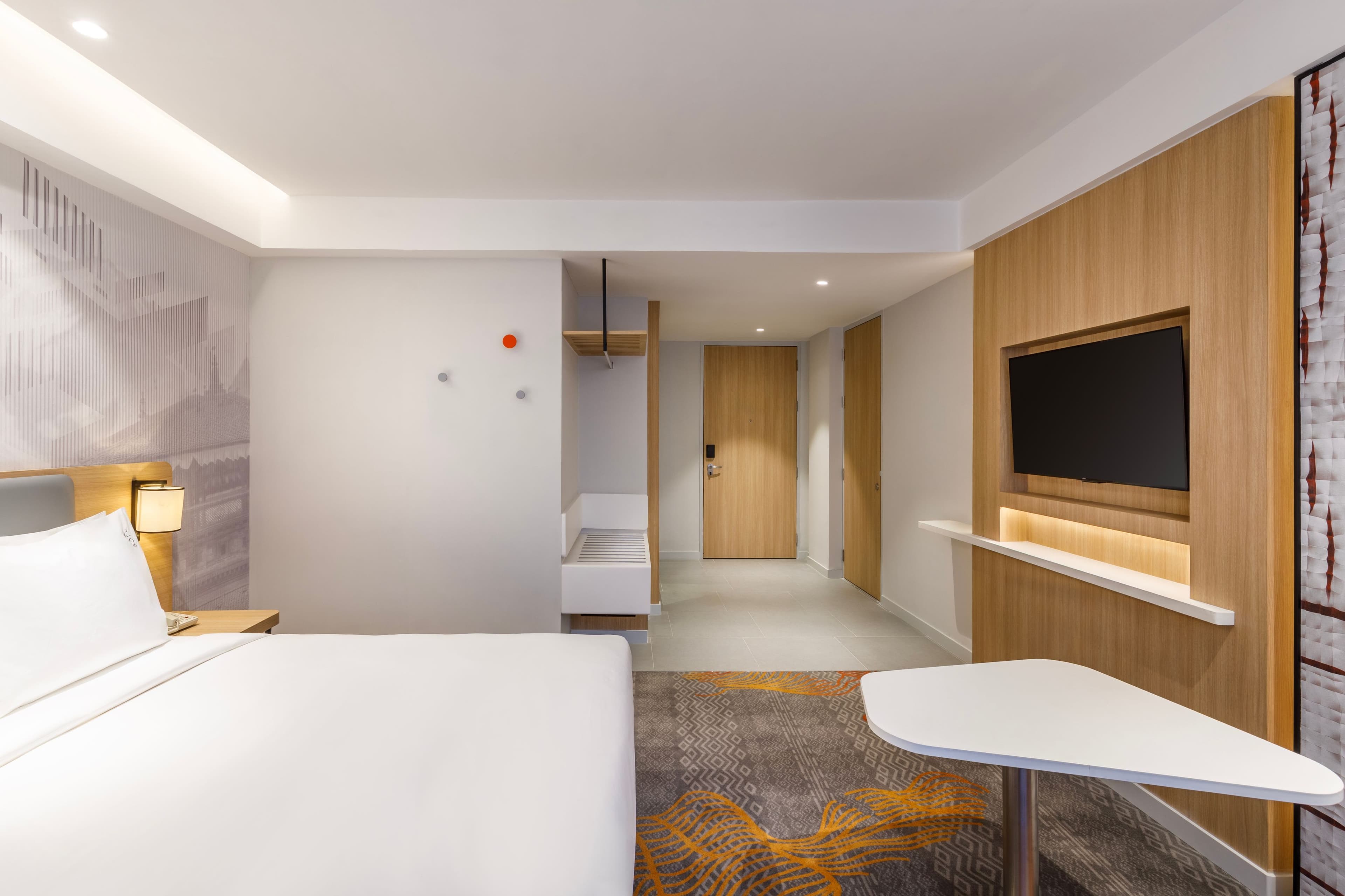 Holiday Inn Express Kathmandu Naxal — 11