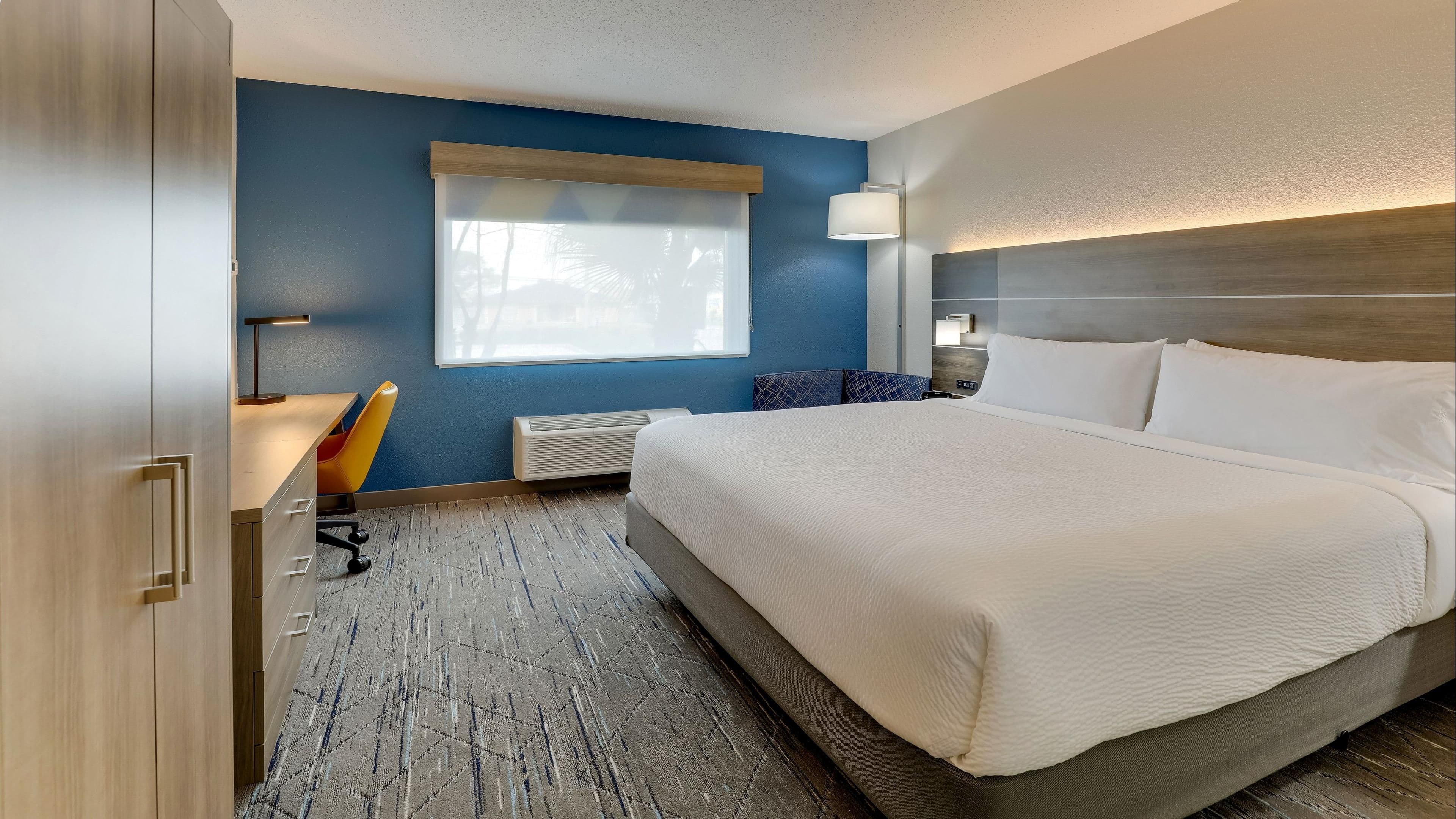 Holiday Inn Express Kenner - New Orleans Airport — 8