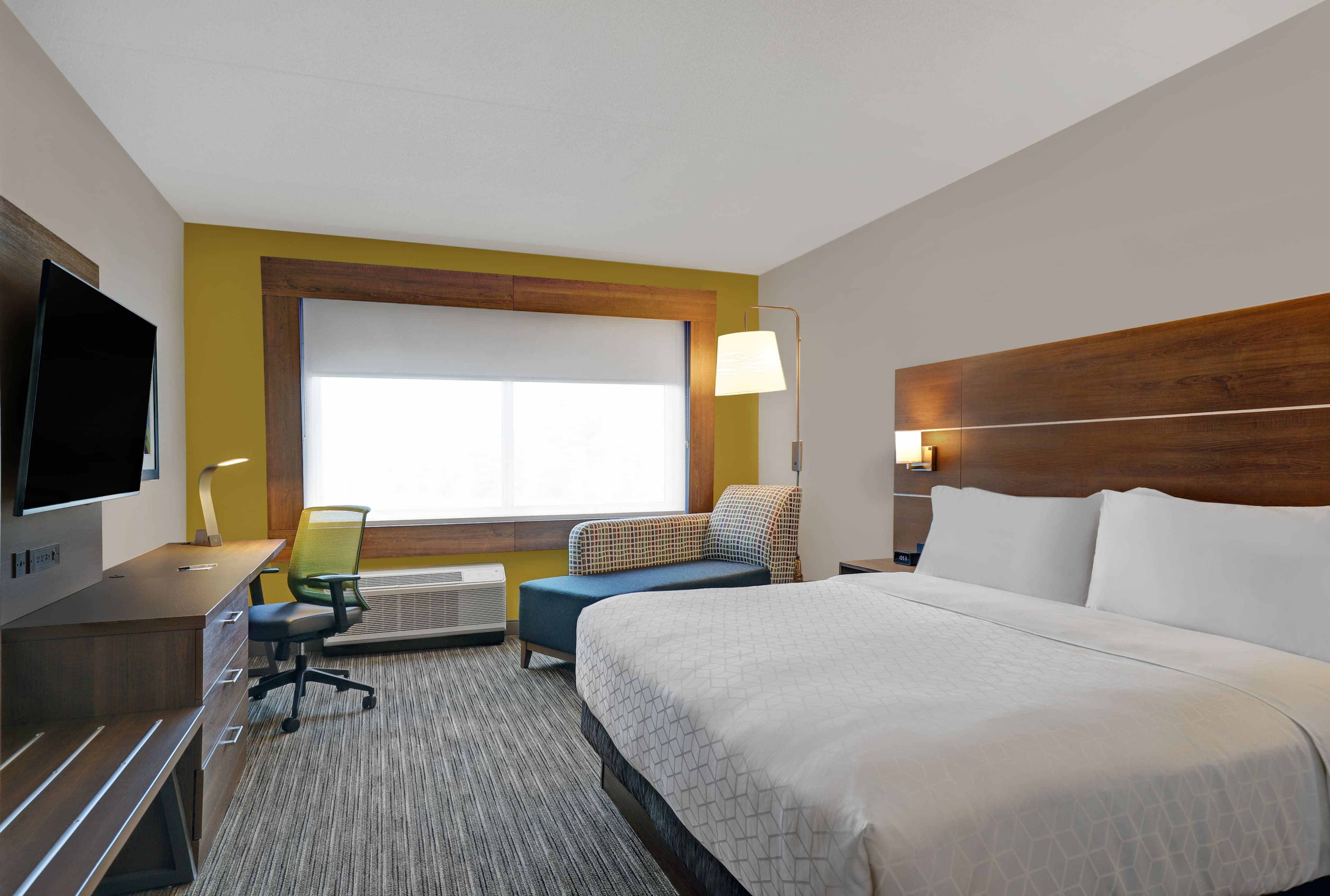 Holiday Inn Express Kingston West - Image 4