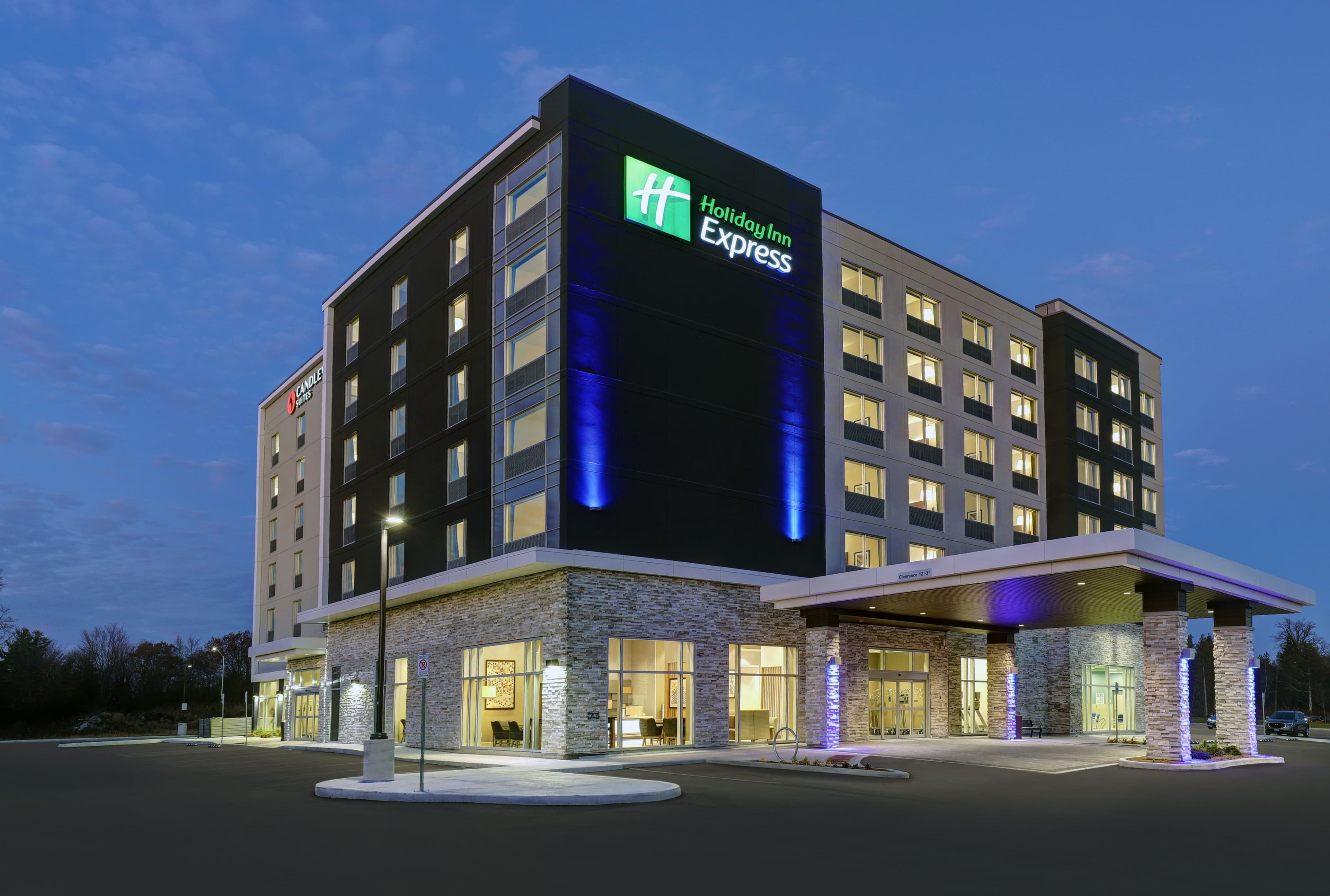 Holiday Inn Express Kingston West - Image 1
