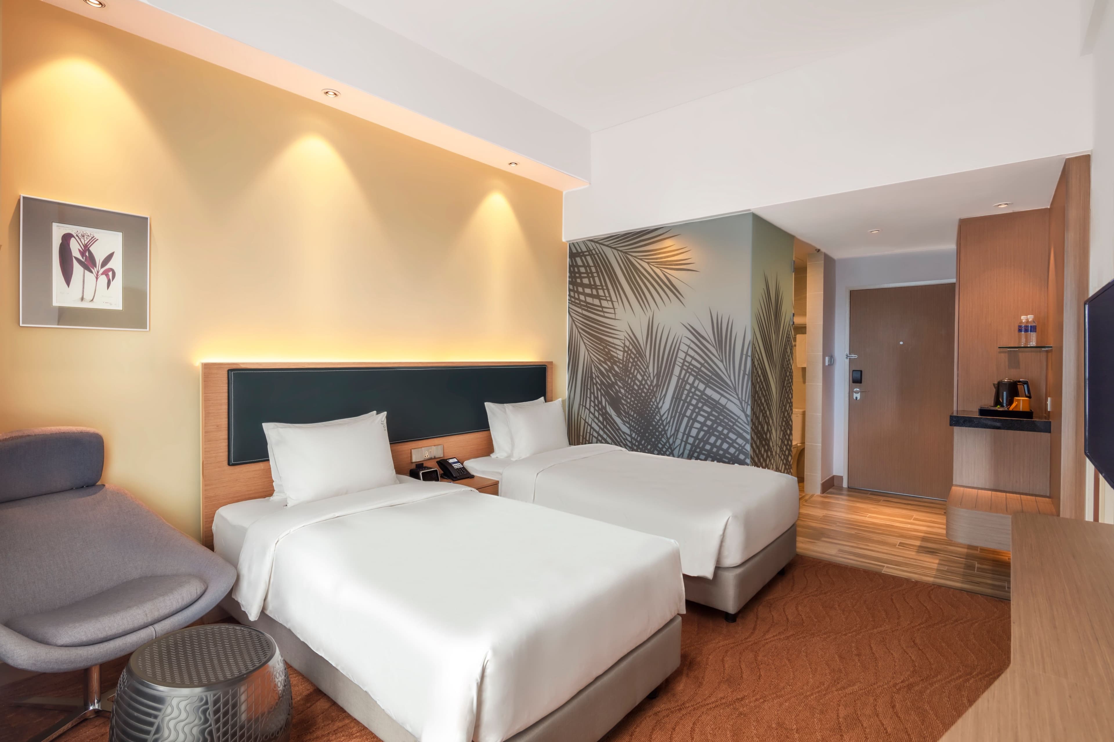 Holiday Inn Express Kota Kinabalu City Centre — 38