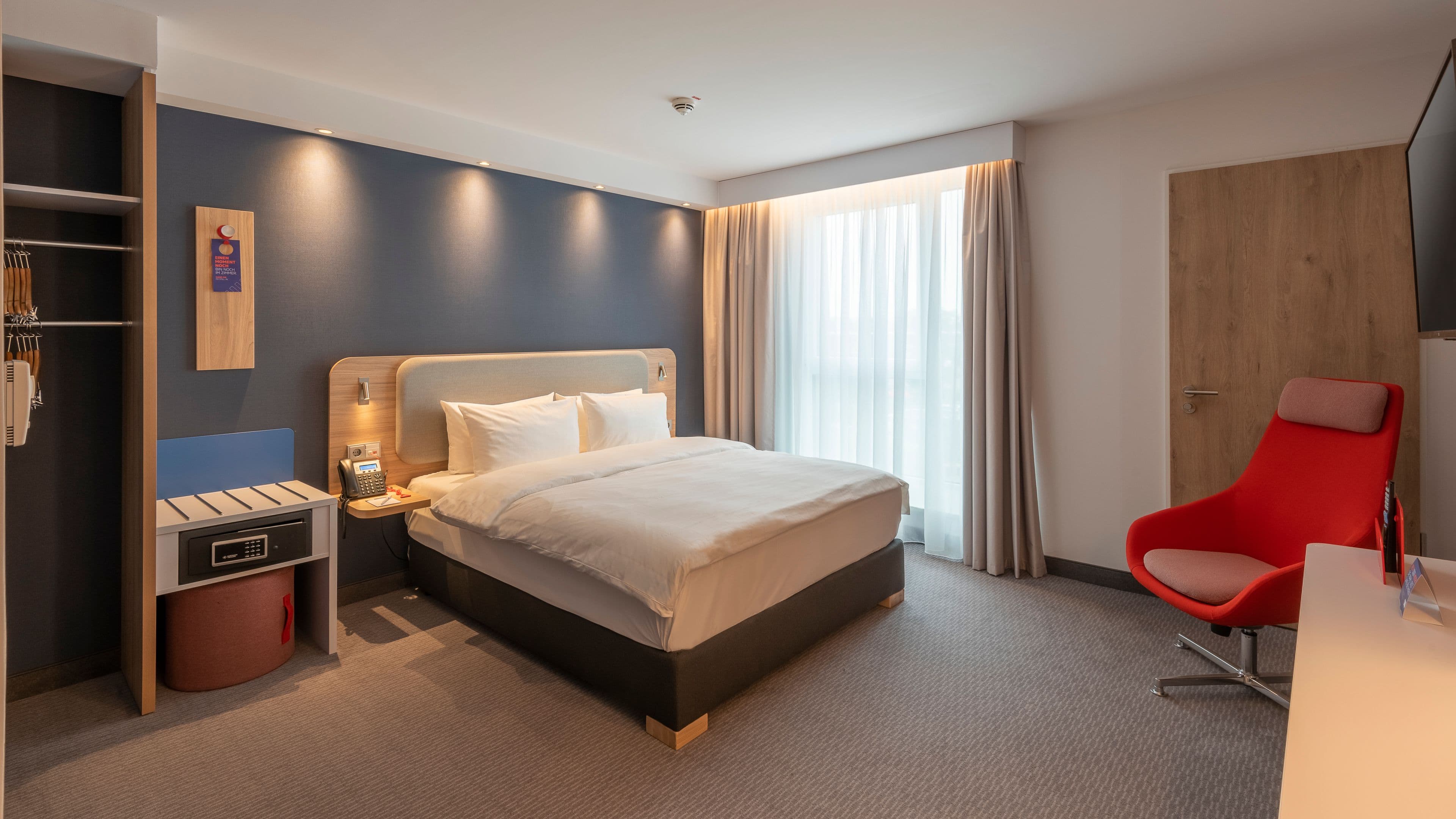 Standard Room - Image 7
