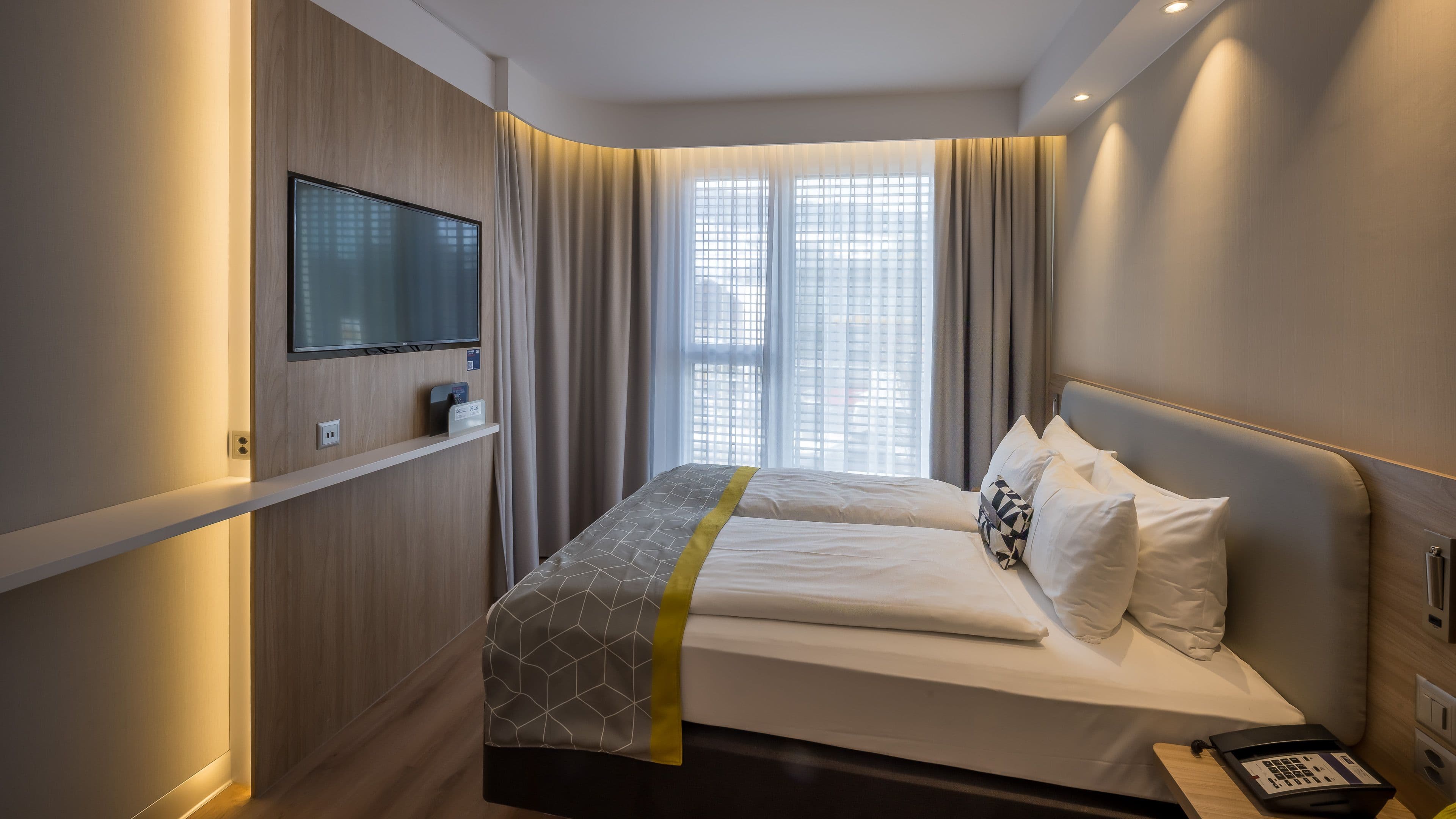 Holiday Inn Express Luzern - Kriens - Image 2