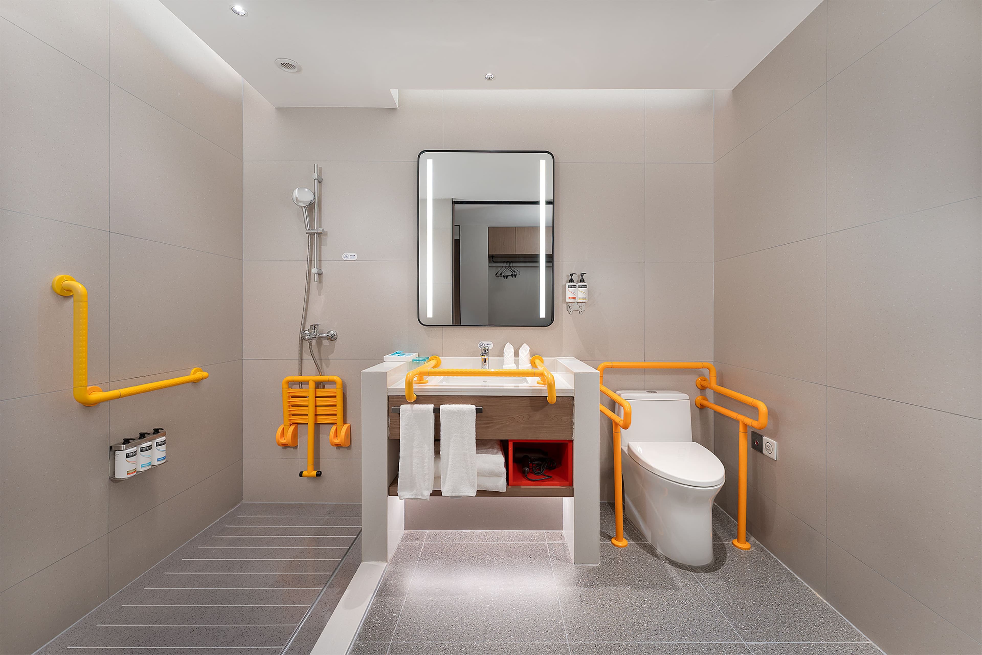 Holiday Inn Express Kunming Economic Dev Zone — 10
