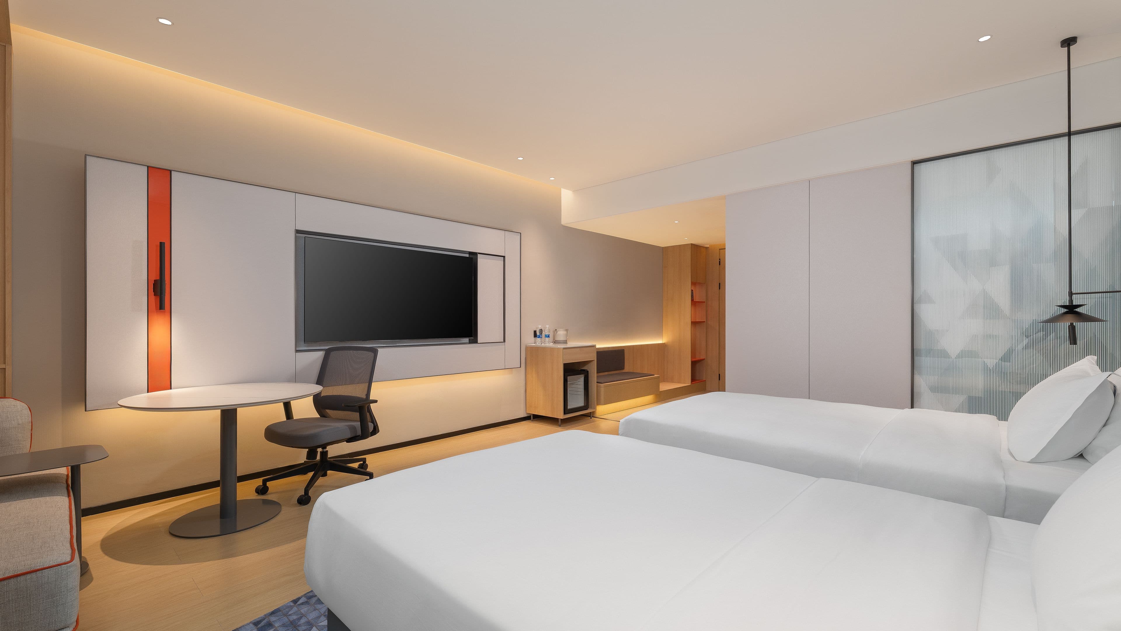 Holiday Inn Express Kunming Changshui Airport — 8