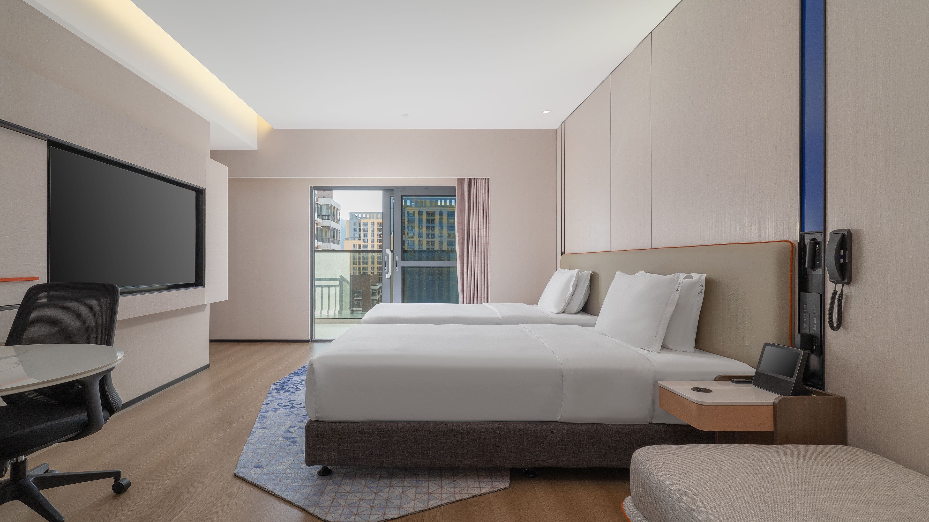 Holiday Inn Express Kunming Yiliang Center — 12