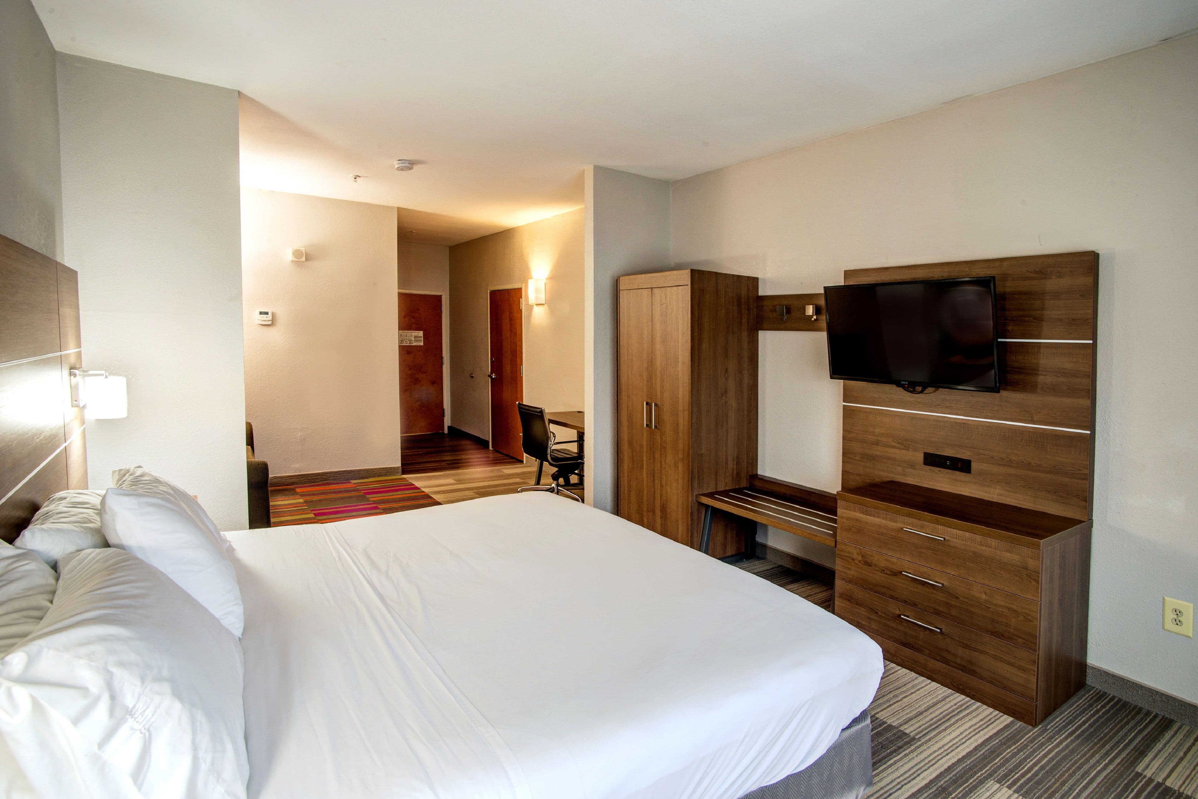 Holiday Inn Express La Plata - Image 3