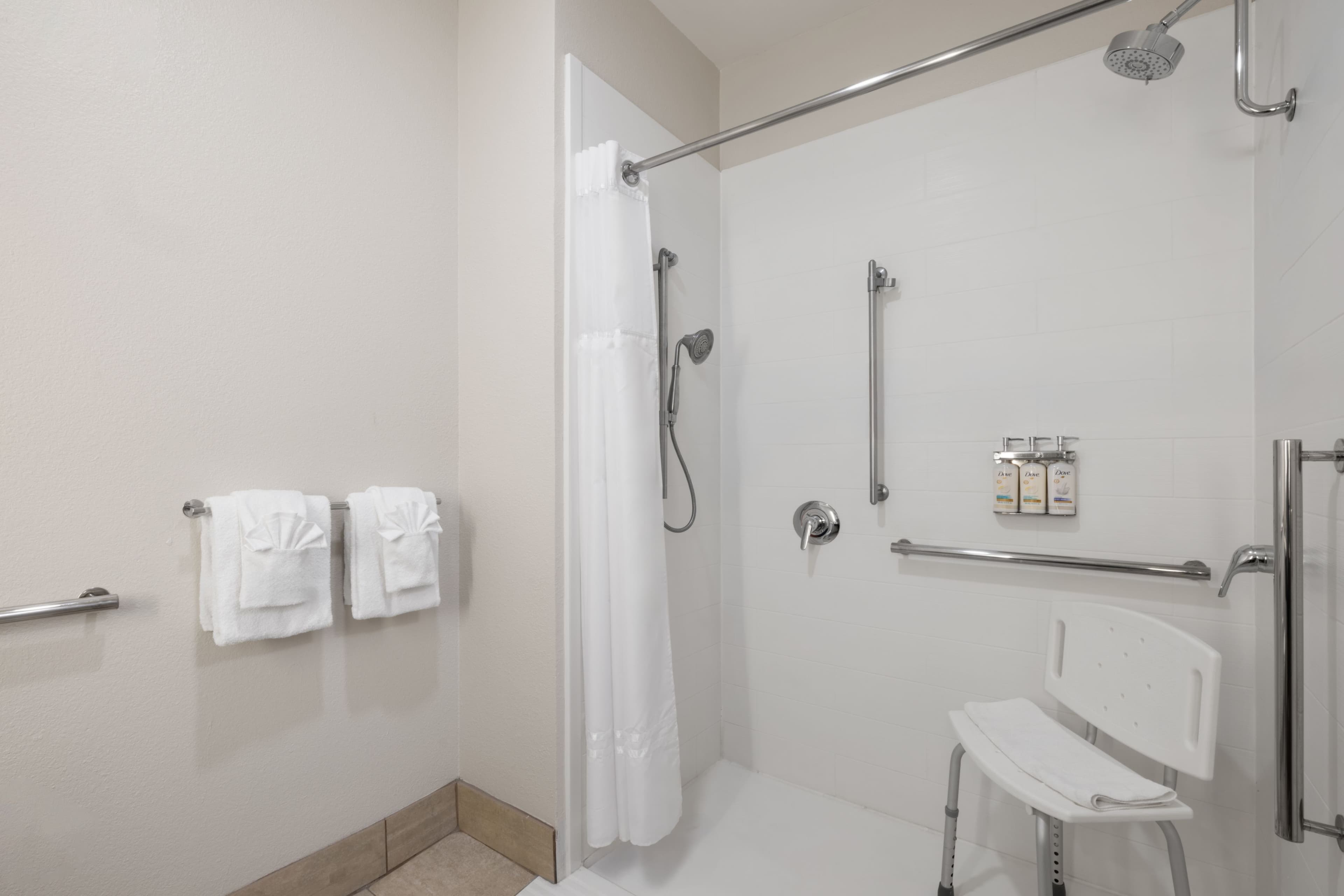 Holiday Inn Express Lake Wales N-Winter Haven - Image 4