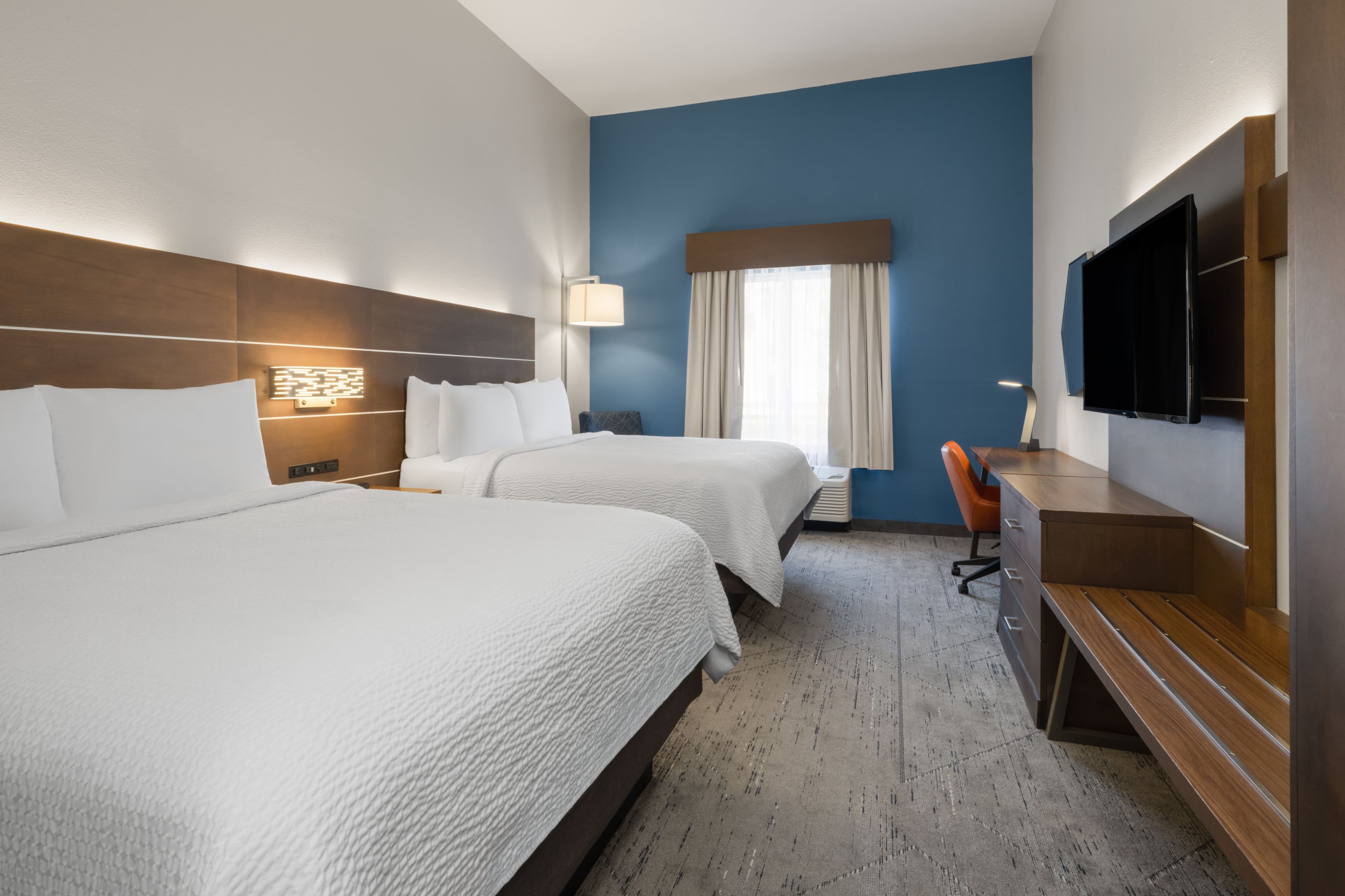 Holiday Inn Express Lake Wales N-Winter Haven - Image 5