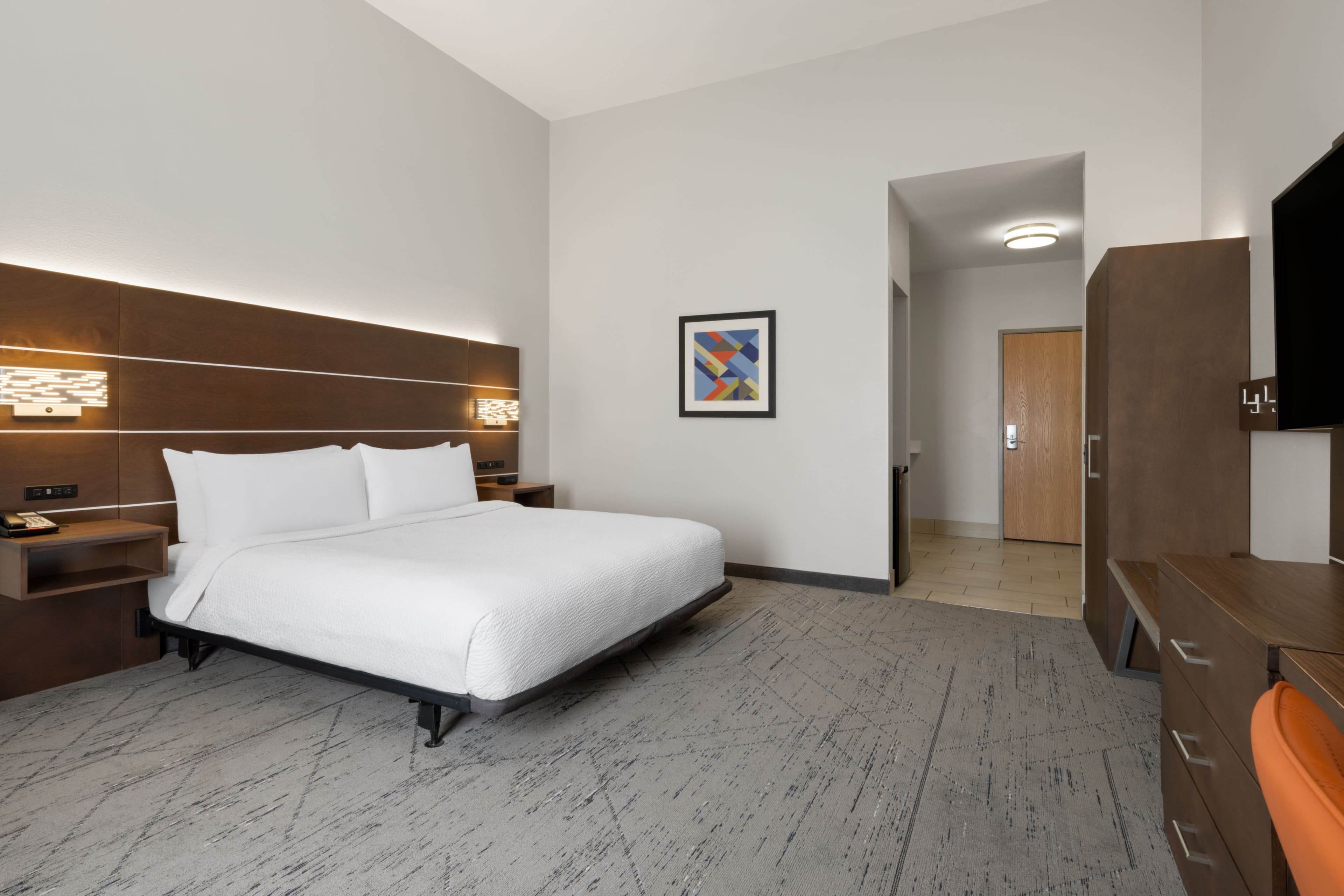 Holiday Inn Express Lake Wales N-Winter Haven - Image 3