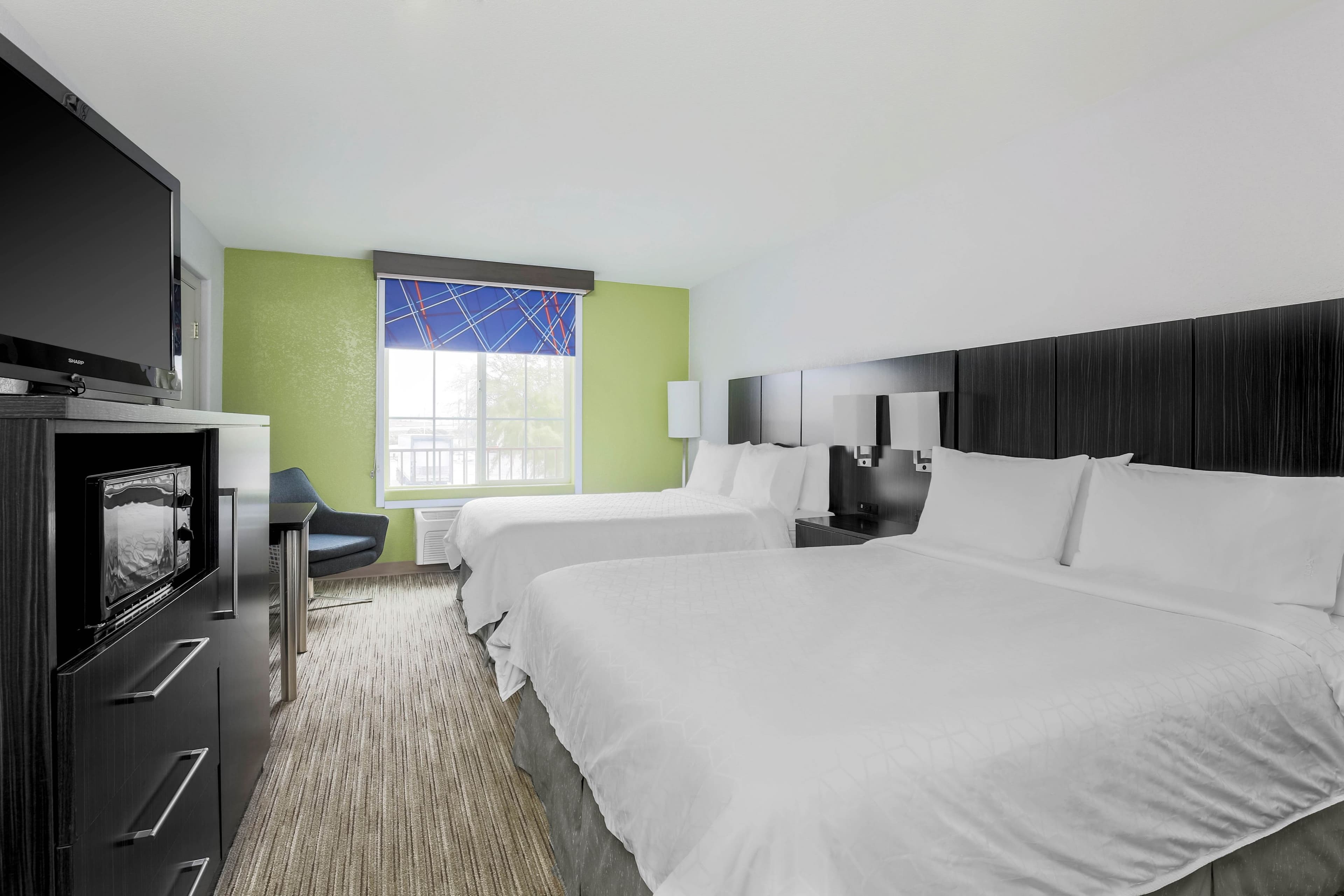 Holiday Inn Express Lancaster — 25