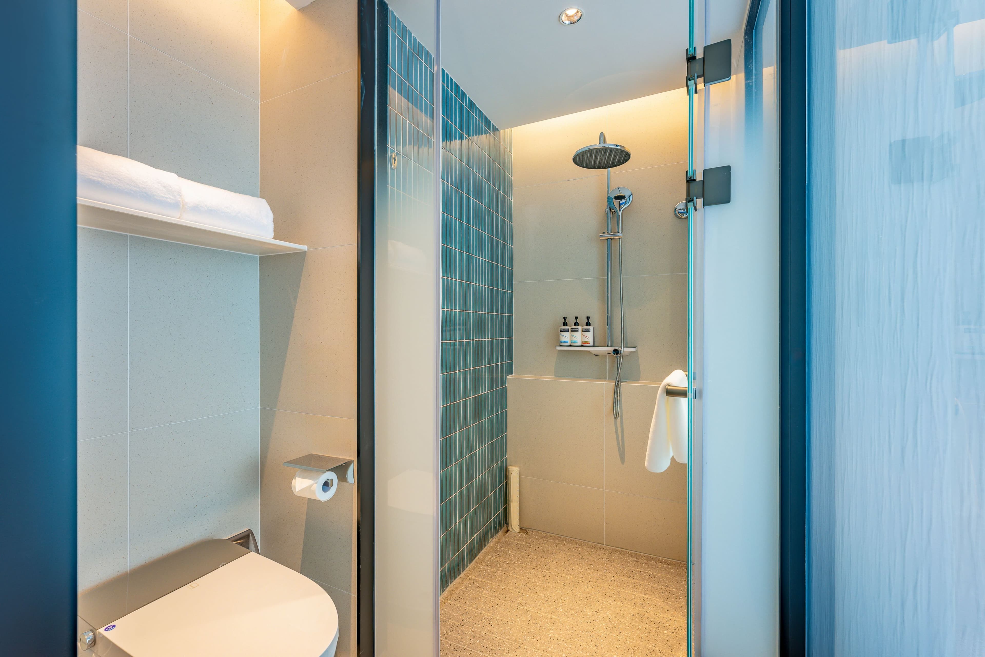 Holiday Inn Express Langfang Yanjiao - Image 3