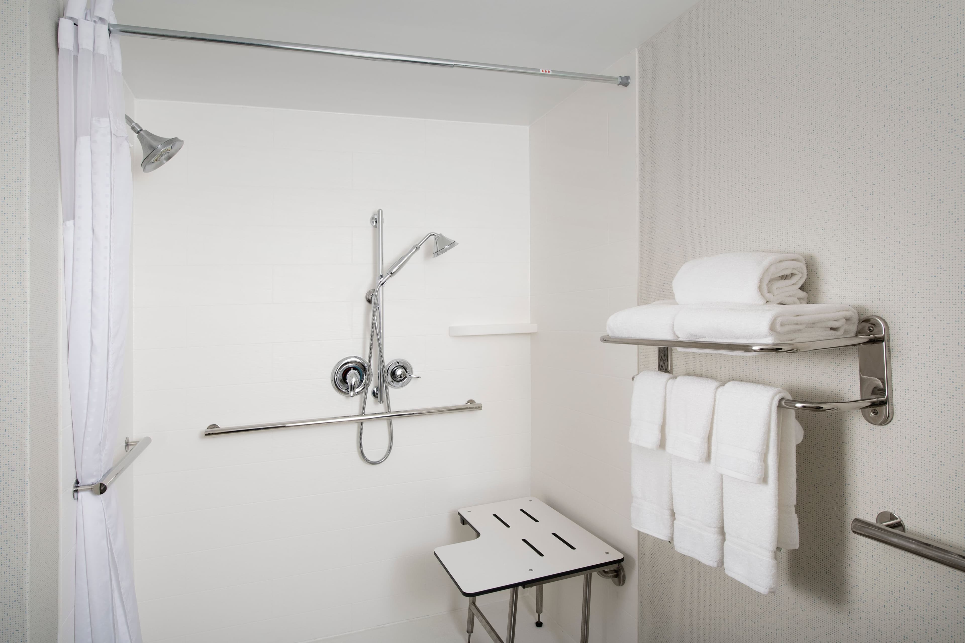 Holiday Inn Express Andover North-Lawrence — 40