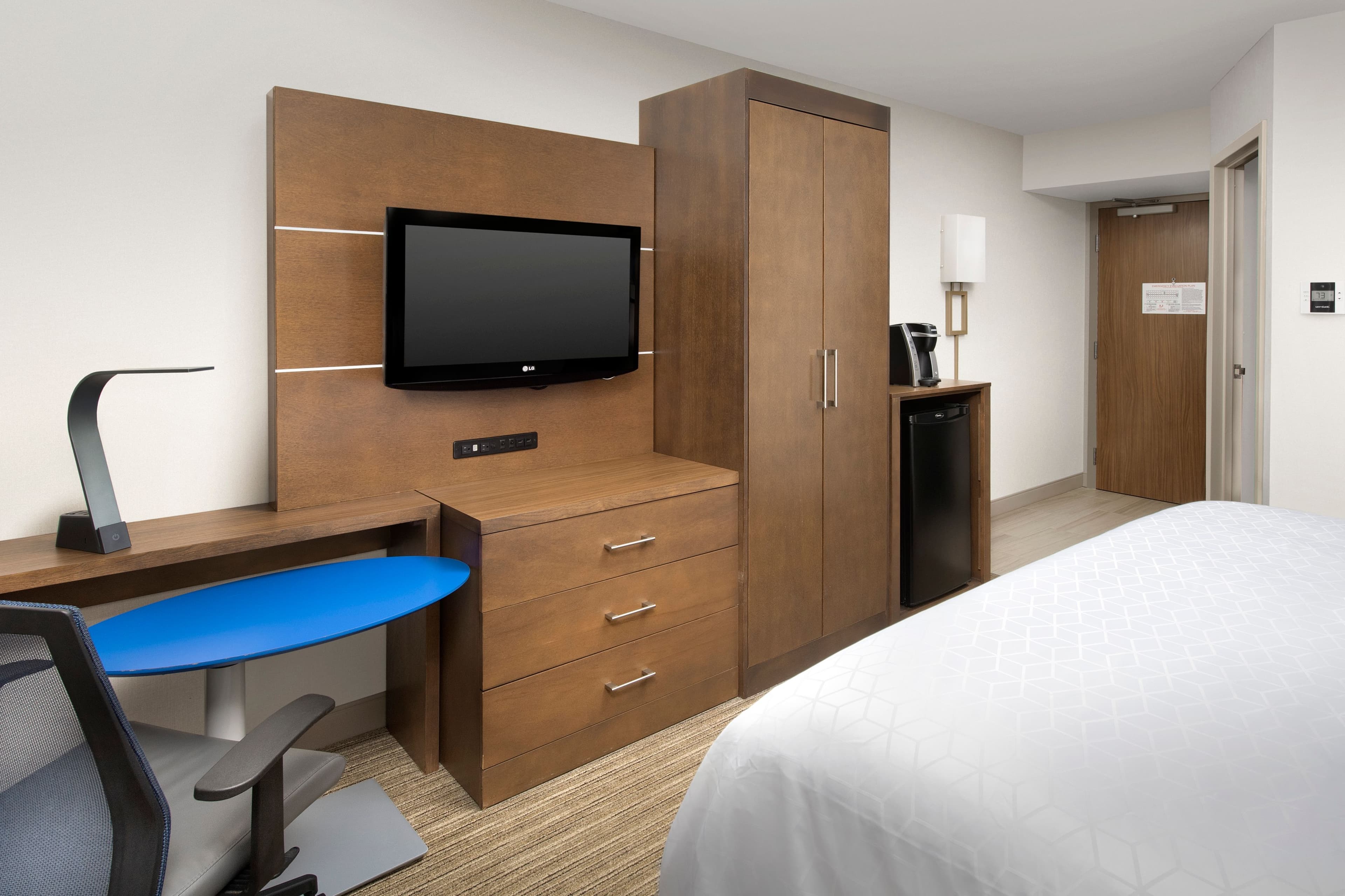 Holiday Inn Express Andover North-Lawrence — 9