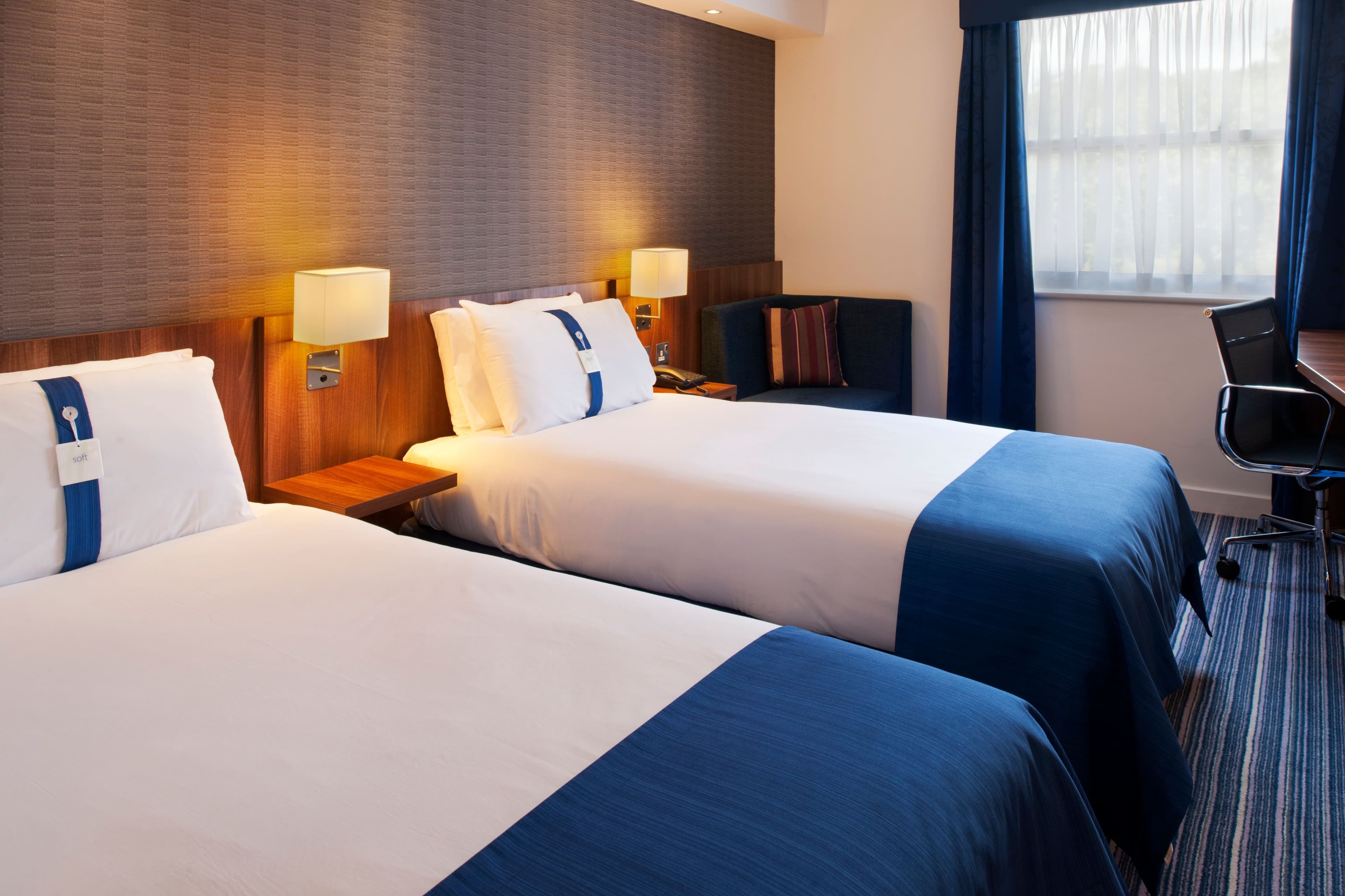 Holiday Inn Express Leeds - East — 18