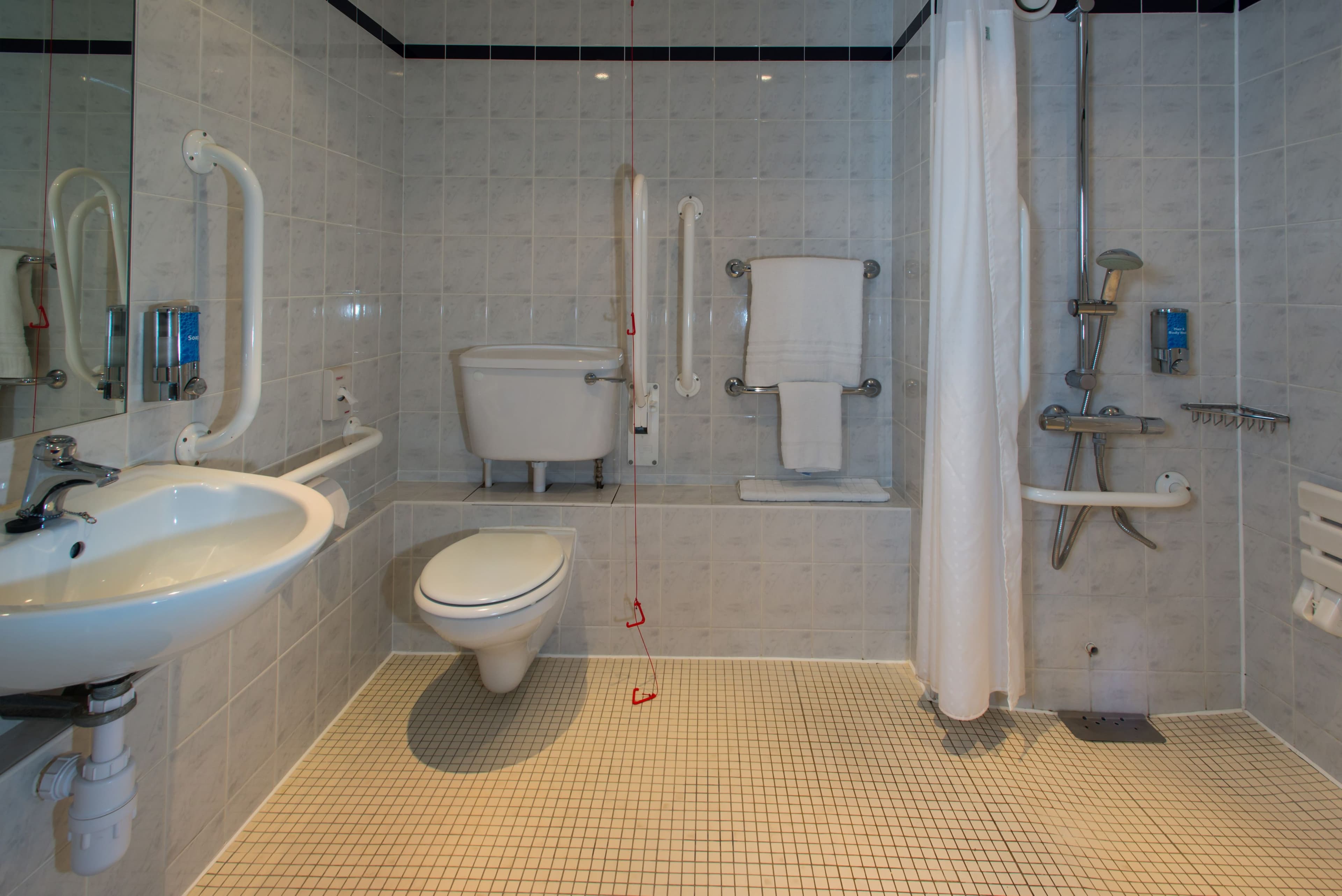 Holiday Inn Express Leeds - City Centre — 15