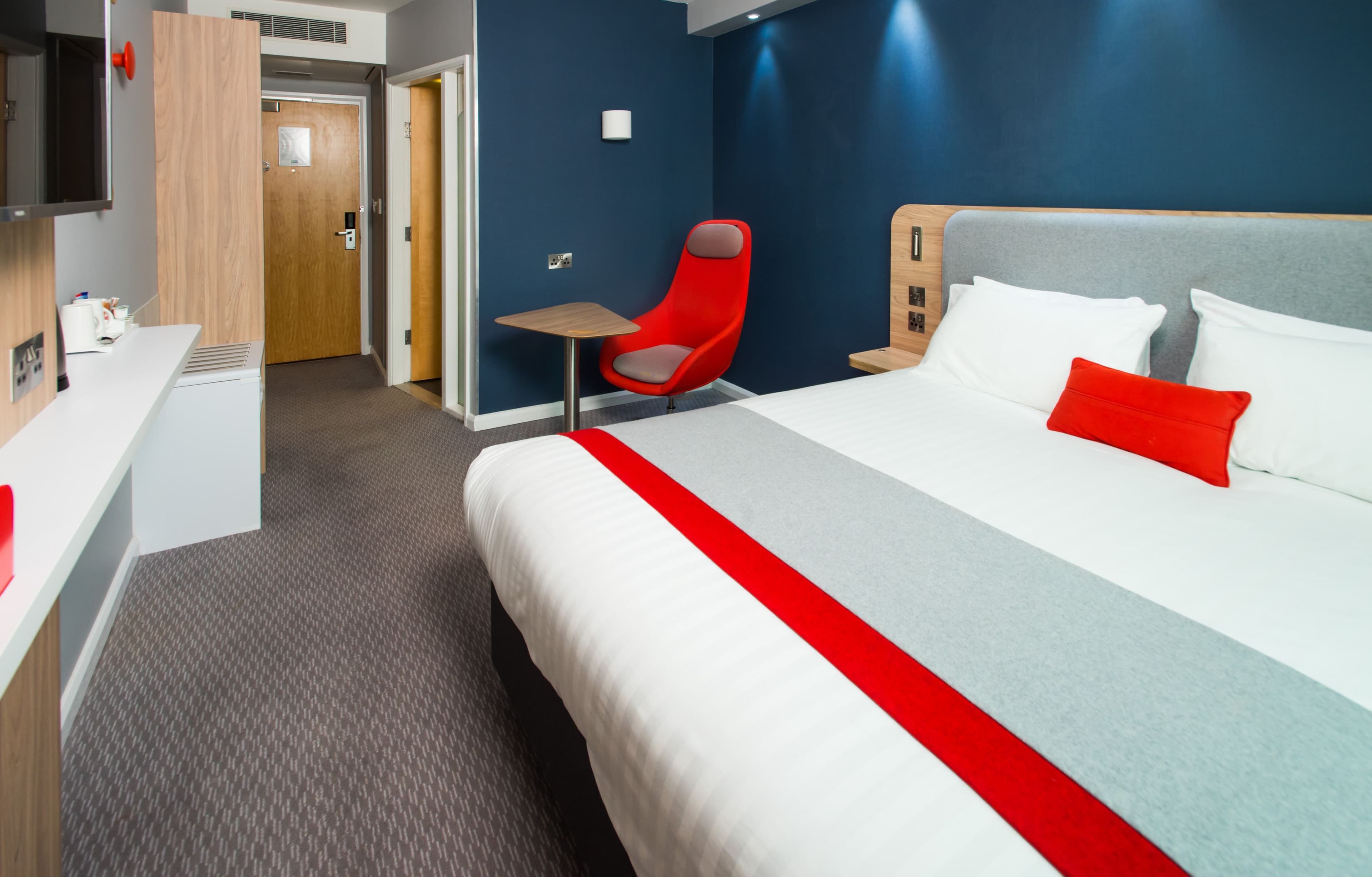 Holiday Inn Express Leeds City Centre - Armouries — 11