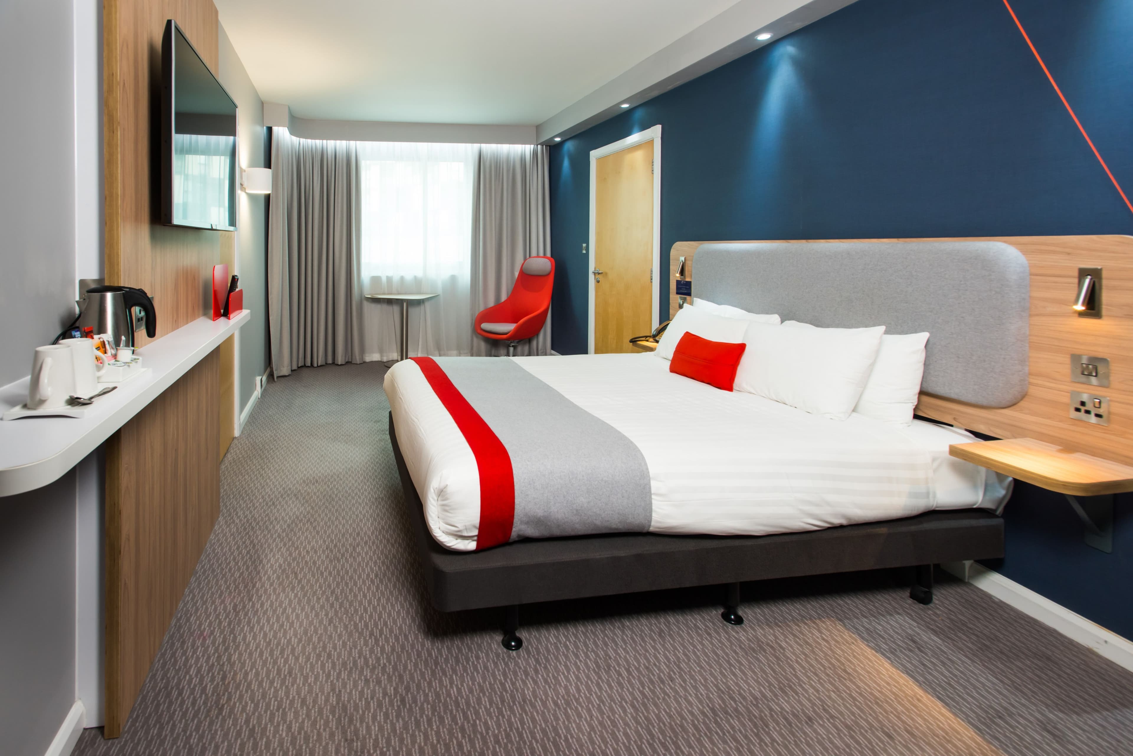 Holiday Inn Express Leeds City Centre - Armouries — 9