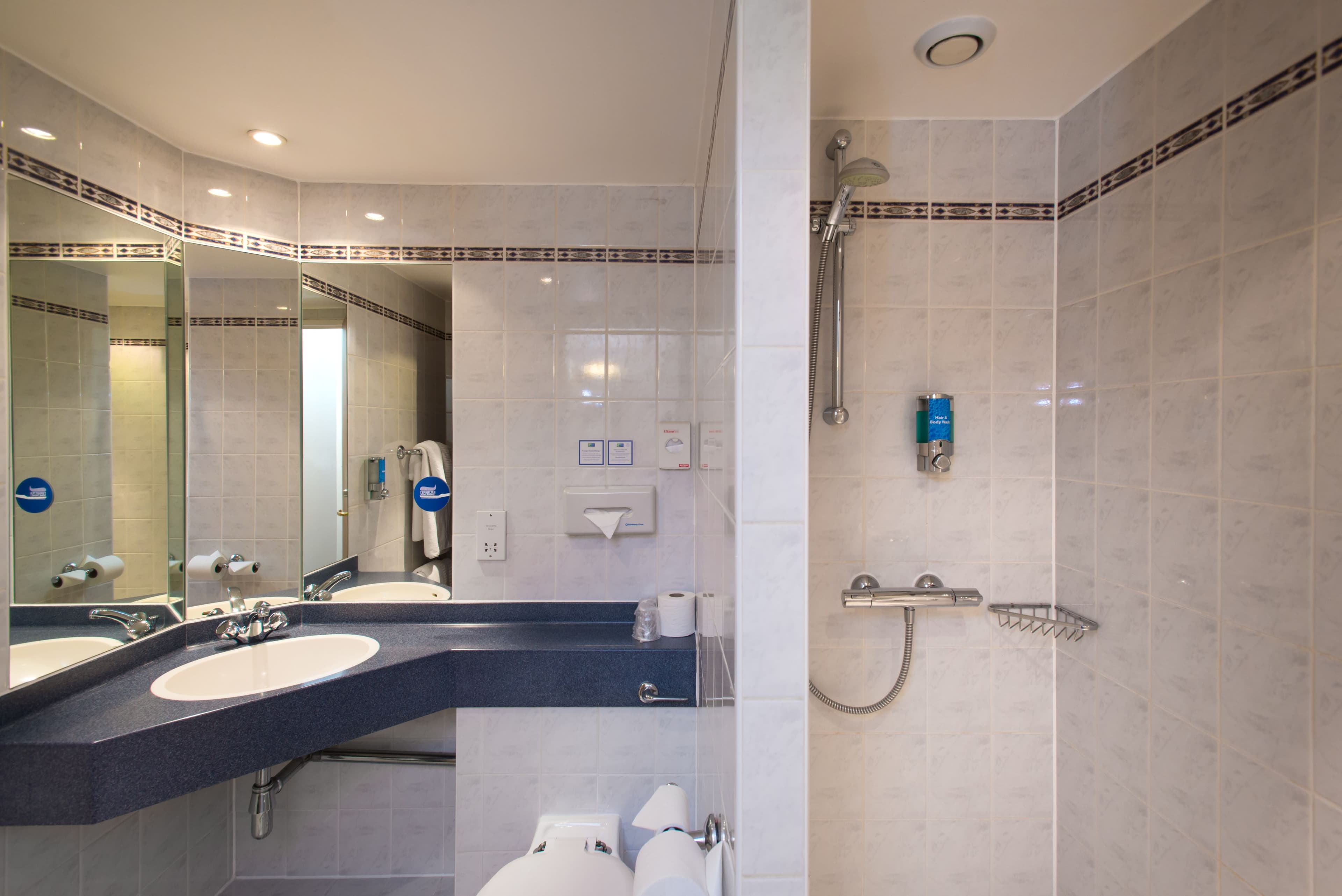 Holiday Inn Express Leeds - City Centre - Image 3