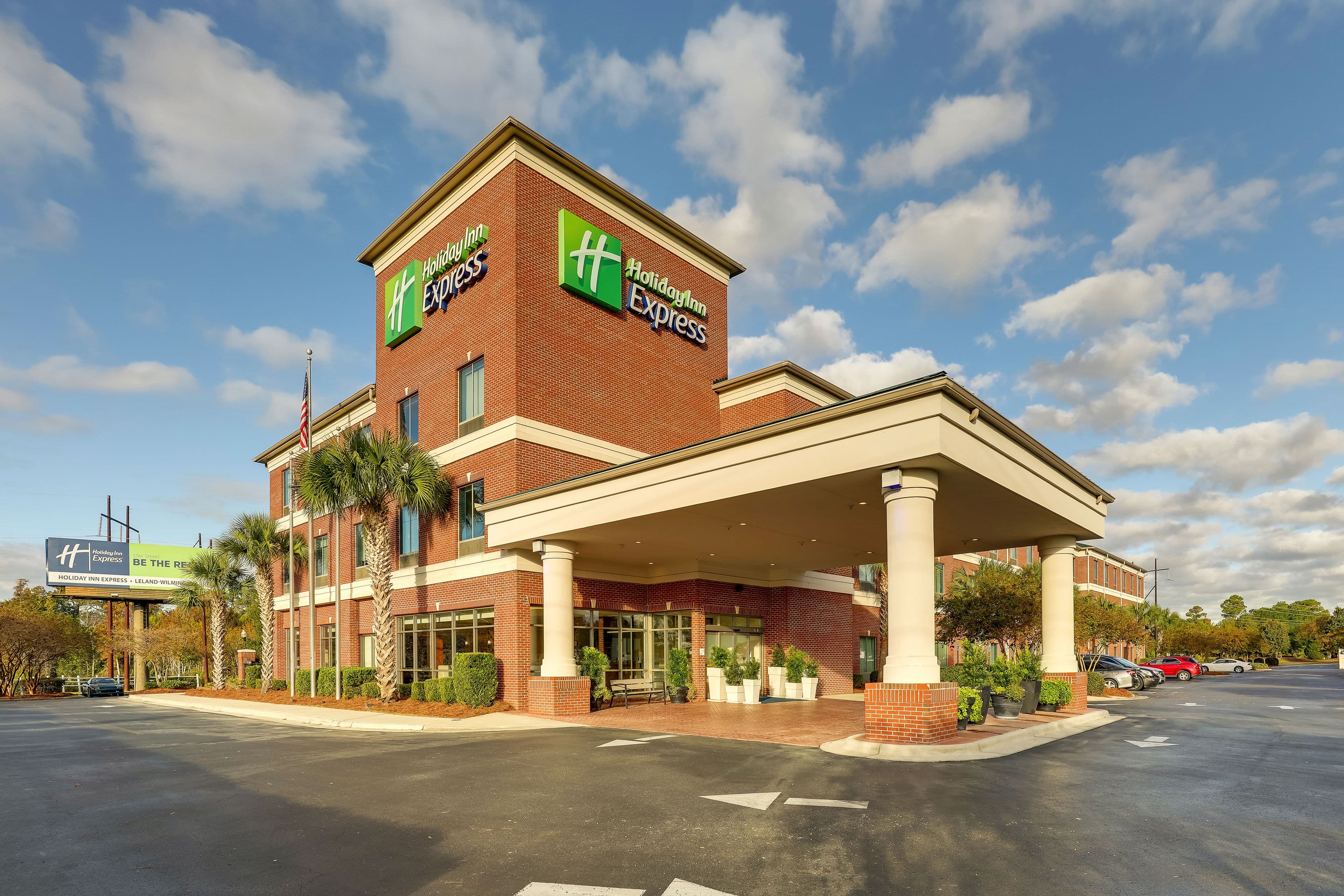 Holiday Inn Express Leland - Wilmington Area - Image 1