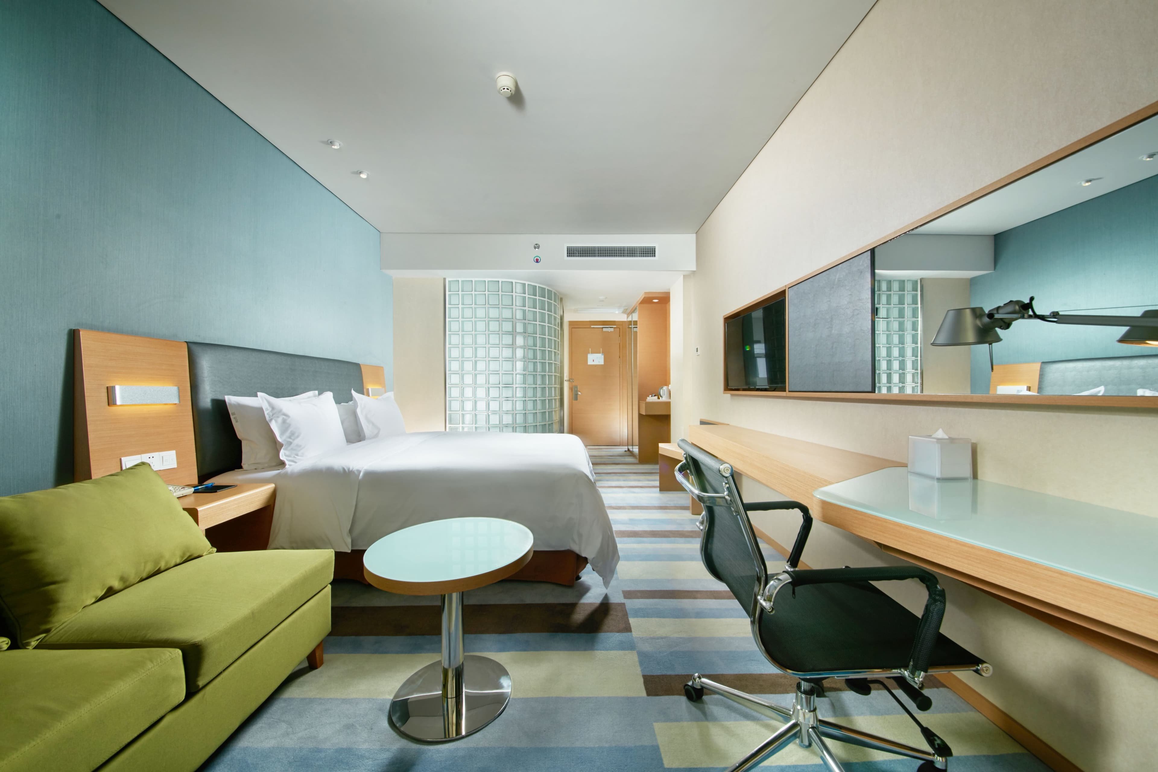 Holiday Inn Express Leshan City Square — 9