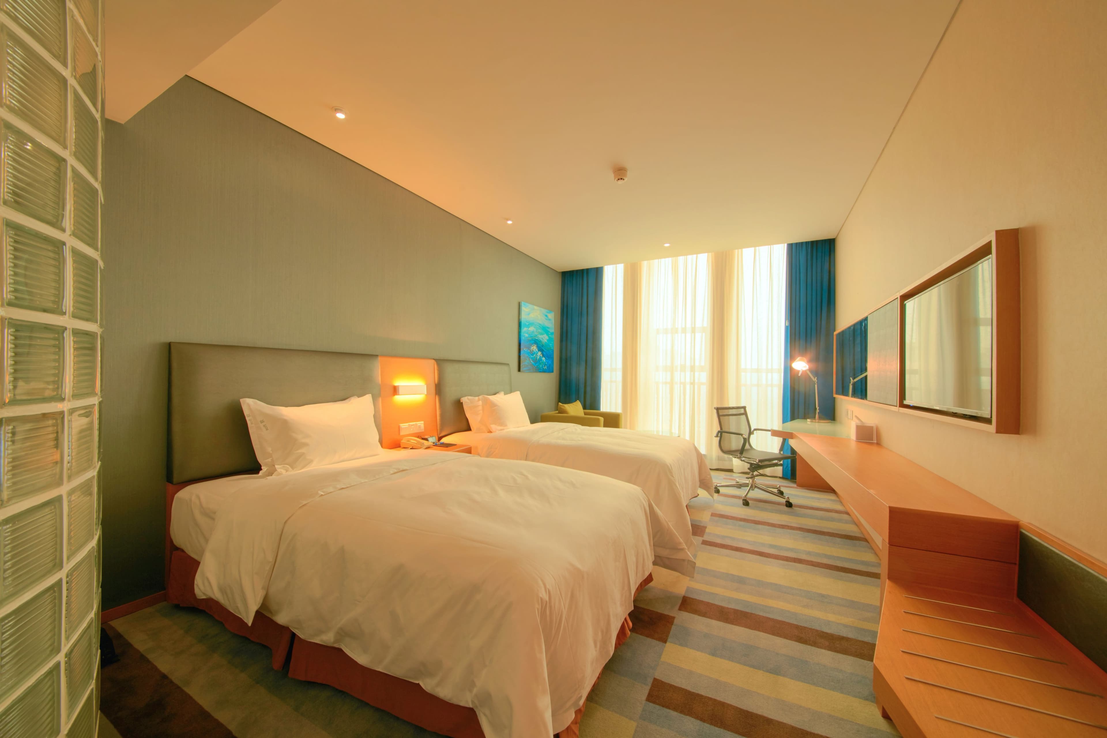 Holiday Inn Express Leshan City Square — 10