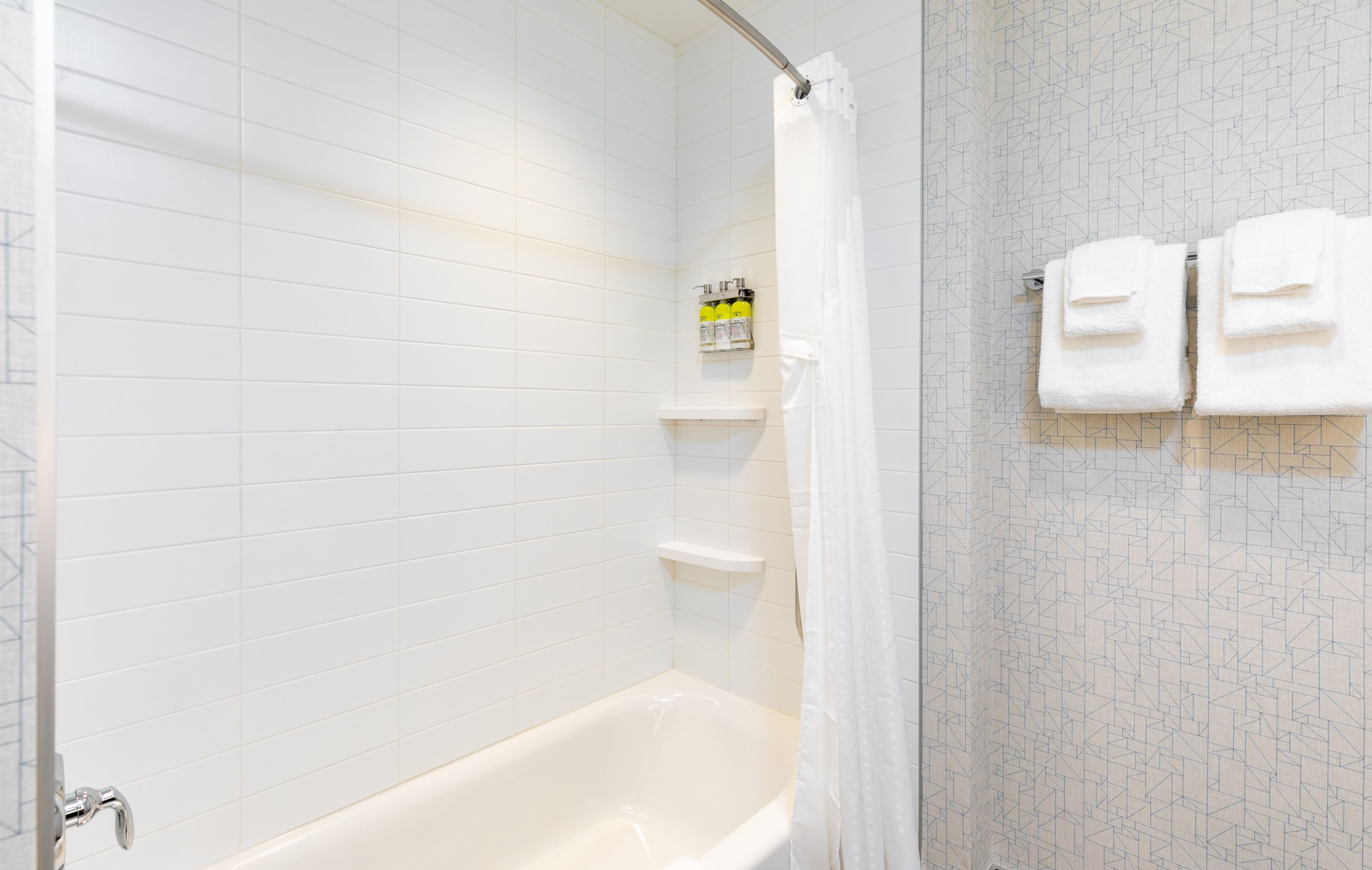 Holiday Inn Express Lethbridge Southeast — 21