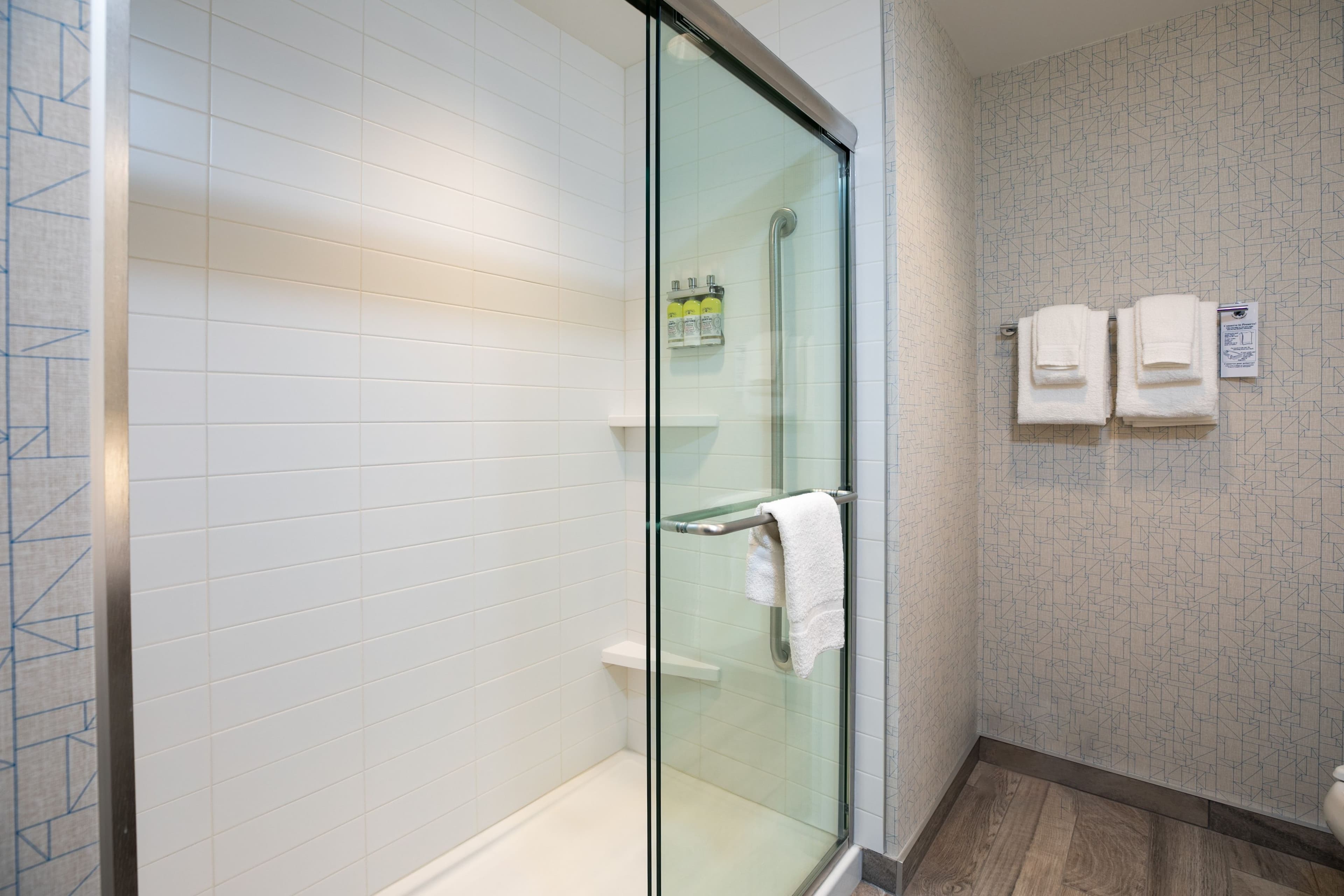 Holiday Inn Express Lethbridge Southeast — 7