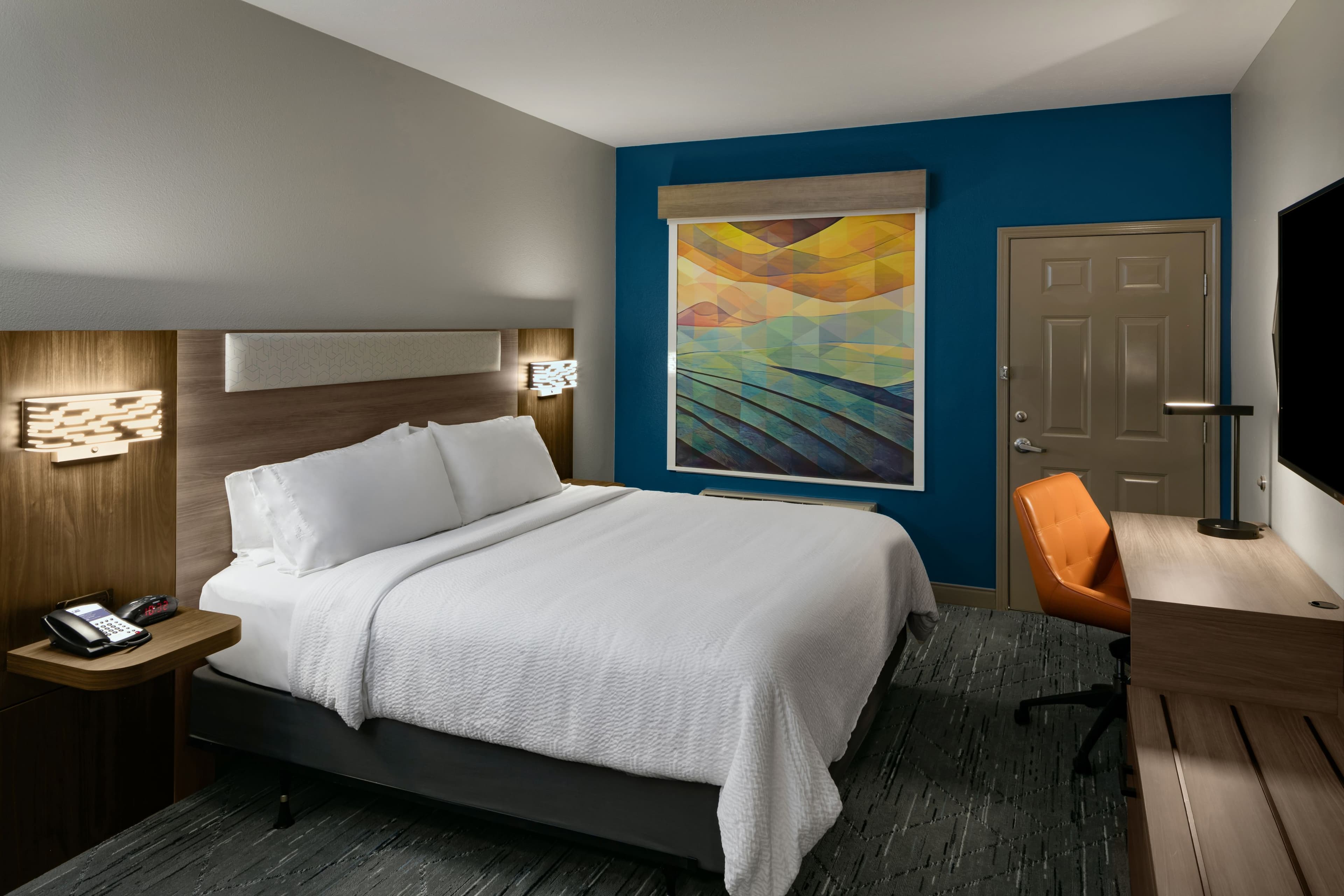 Holiday Inn Express Lewiston - Image 4