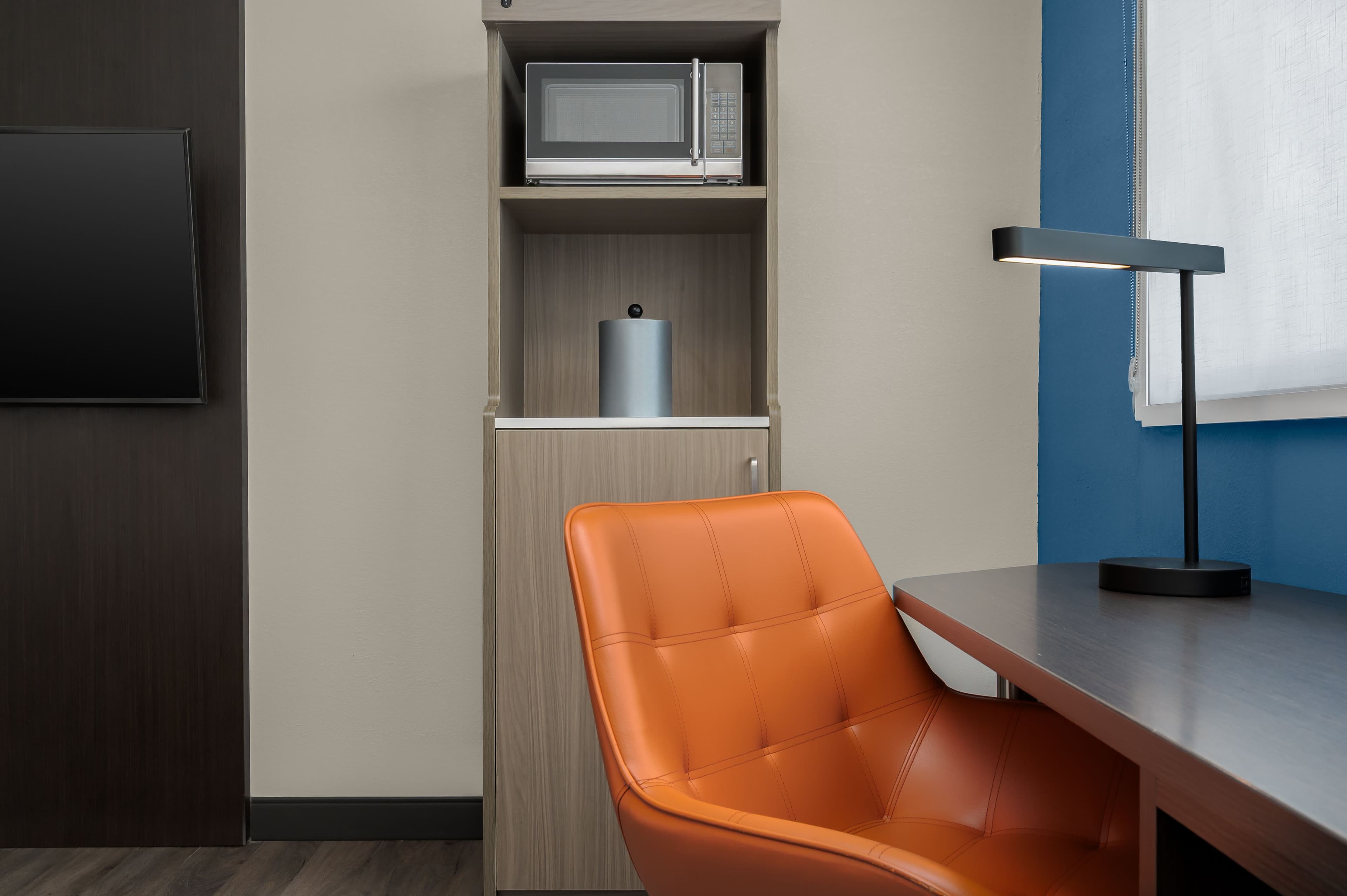 Holiday Inn Express Lexington - Horse Park Area — 6