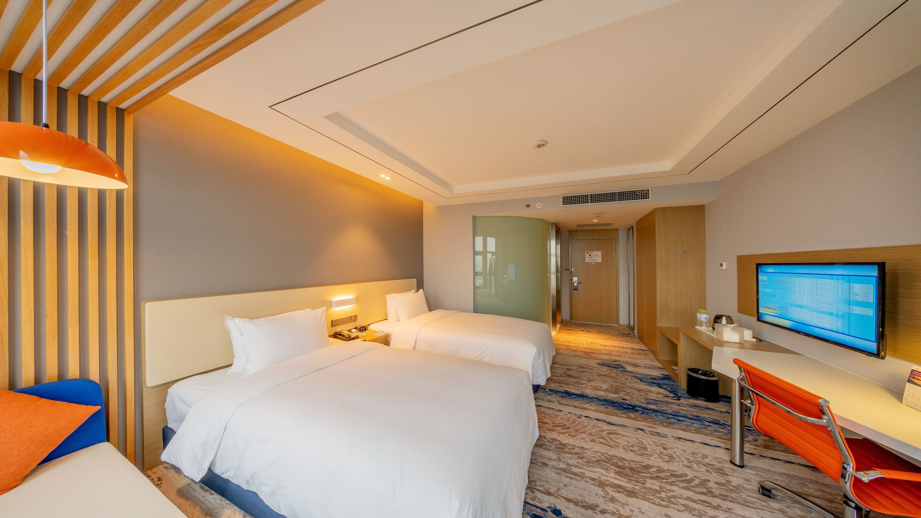 Holiday Inn Express Linyi Riverside — 6