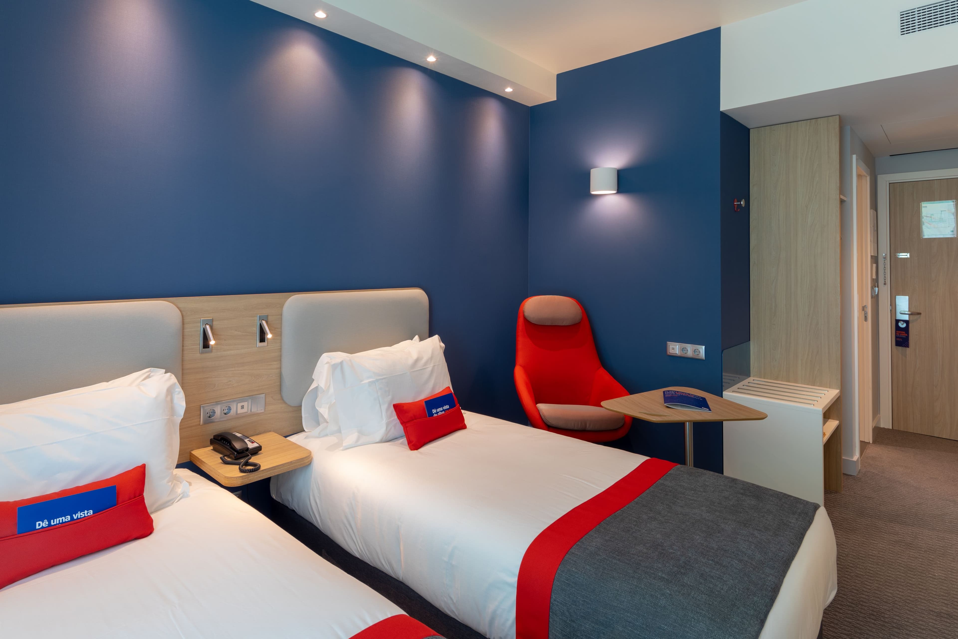 Holiday Inn Express Lisbon - Plaza Saldanha — 65