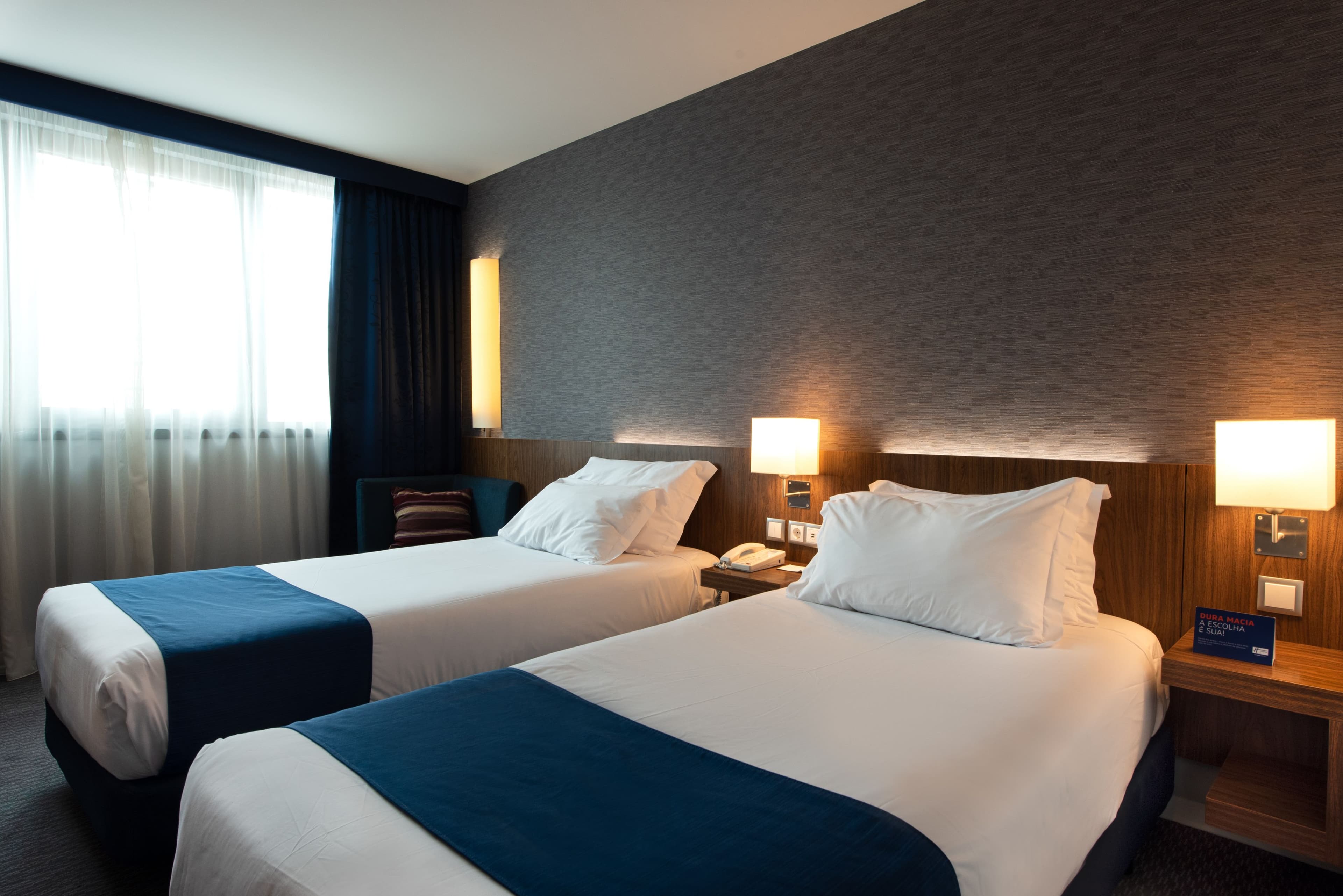 Holiday Inn Express Lisbon Airport — 14