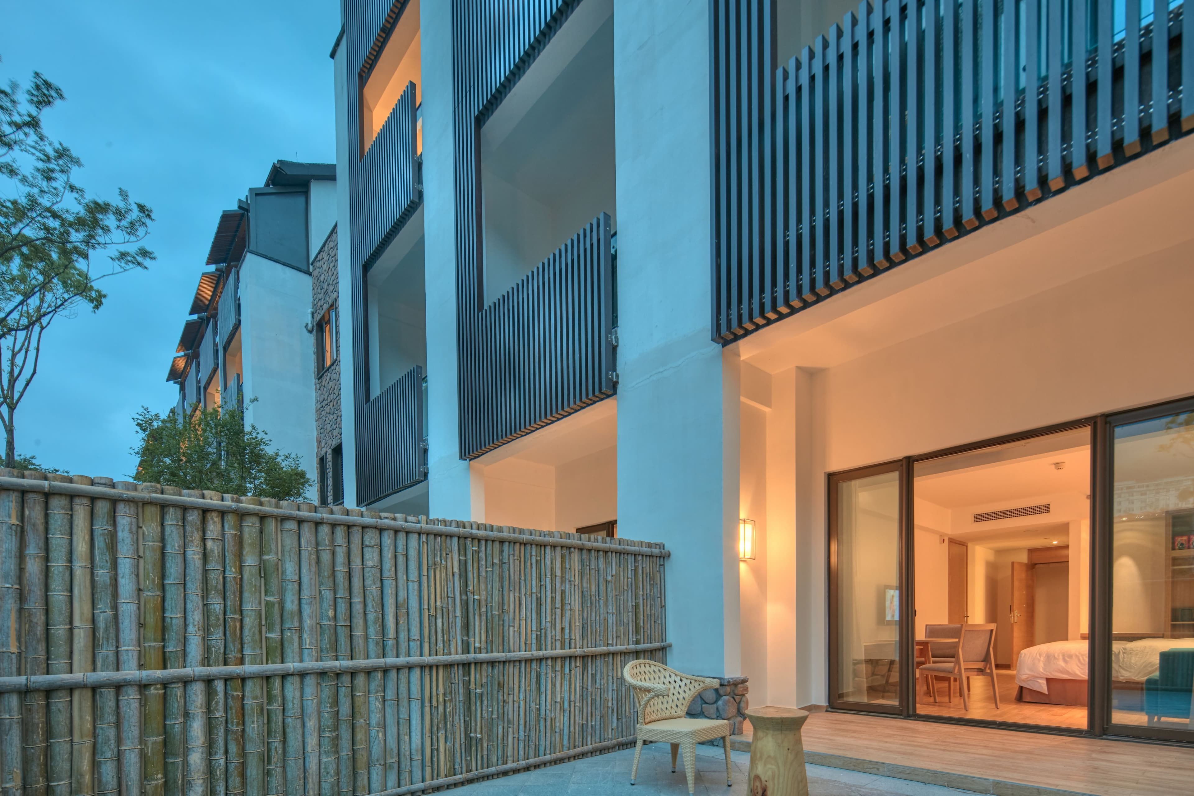 Holiday Inn Express Zhejiang Qianxia Lake — 8