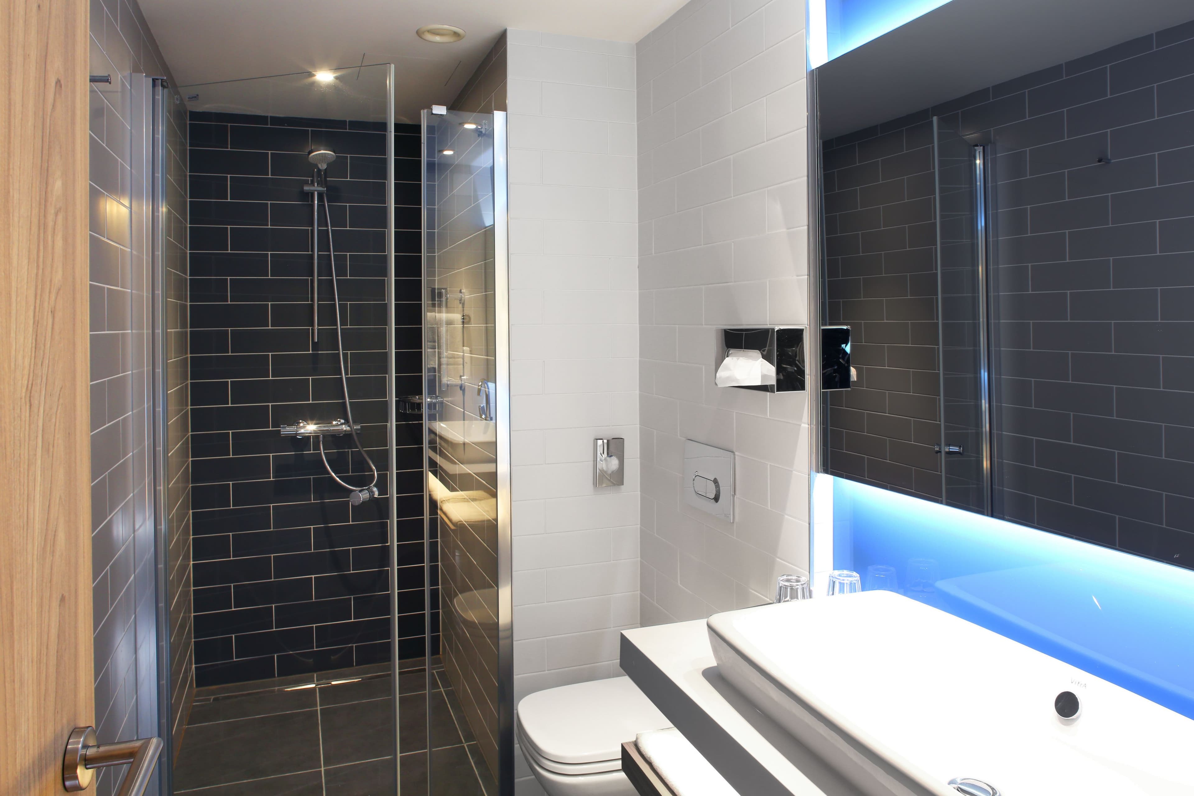 Holiday Inn Express Ljubljana - Image 3