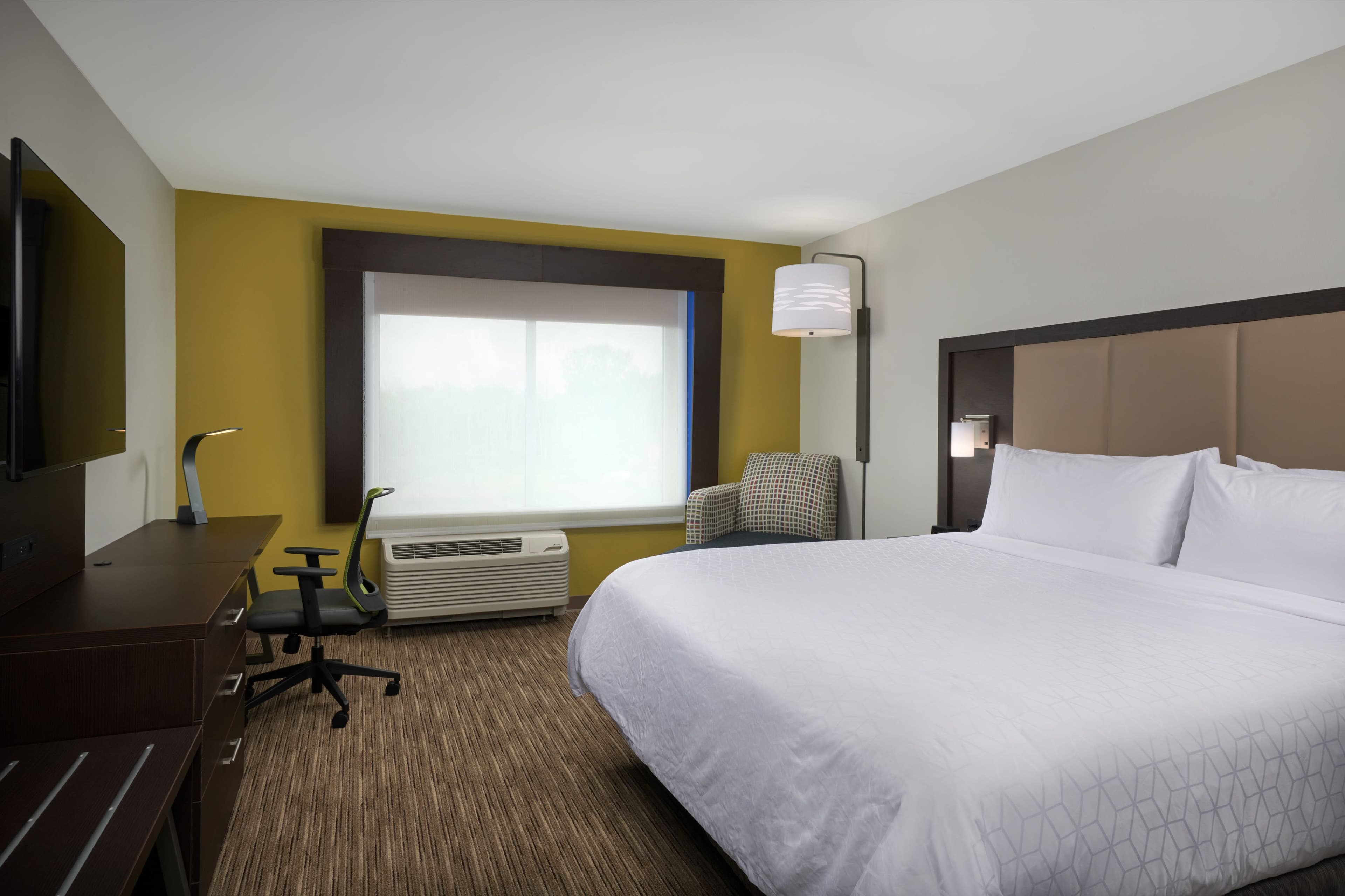 Holiday Inn Express Amherst - Lockport - Image 3