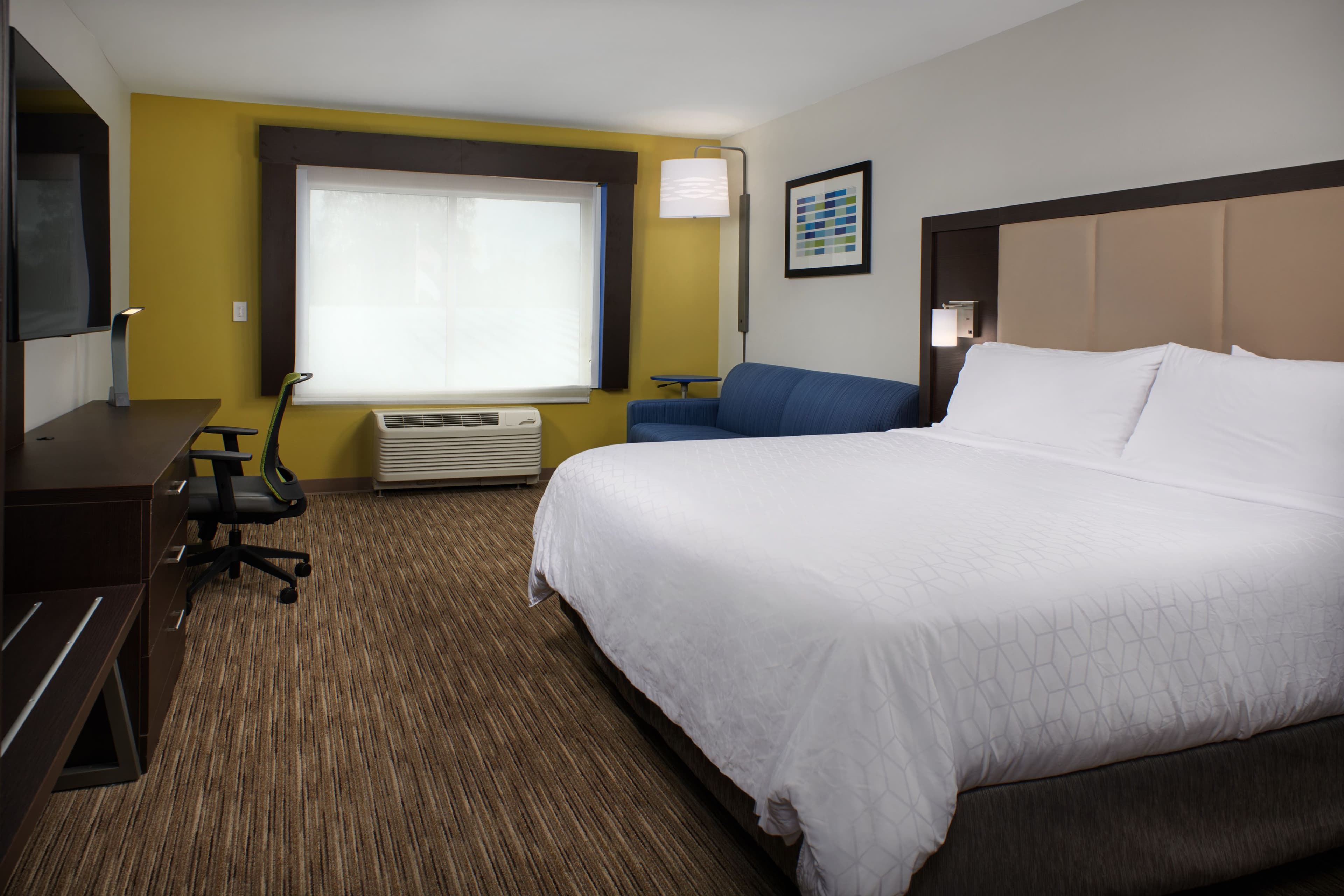 Holiday Inn Express Amherst - Lockport — 11