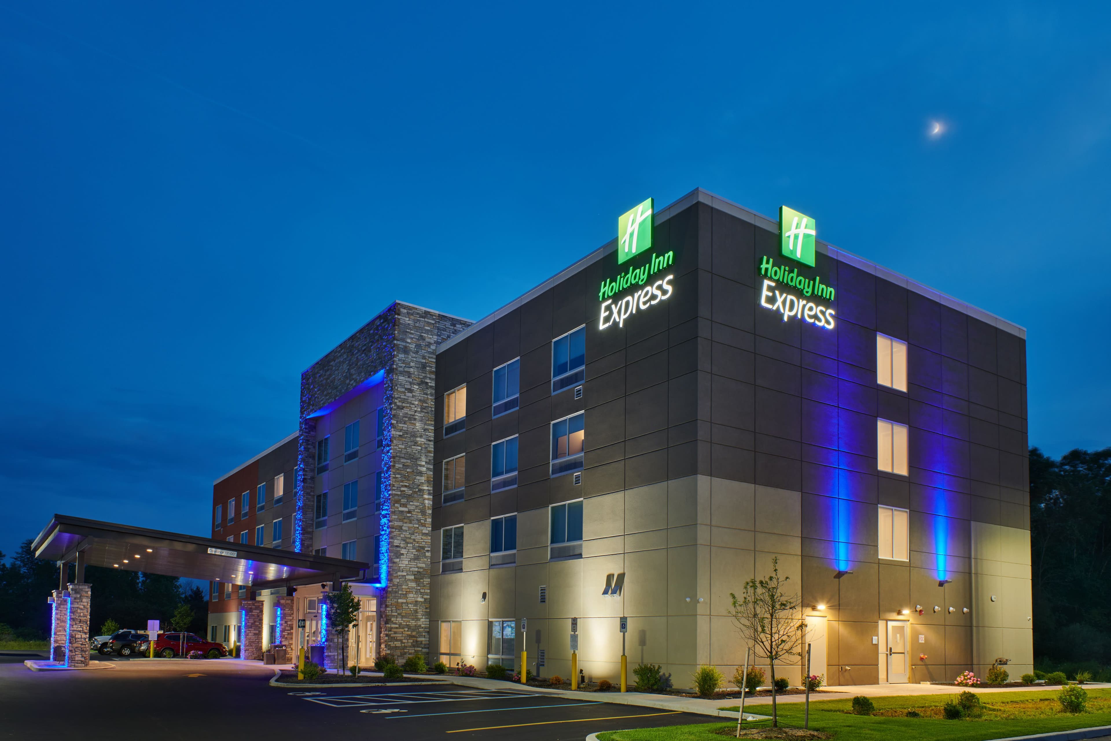 Holiday Inn Express Amherst - Lockport - Image 1