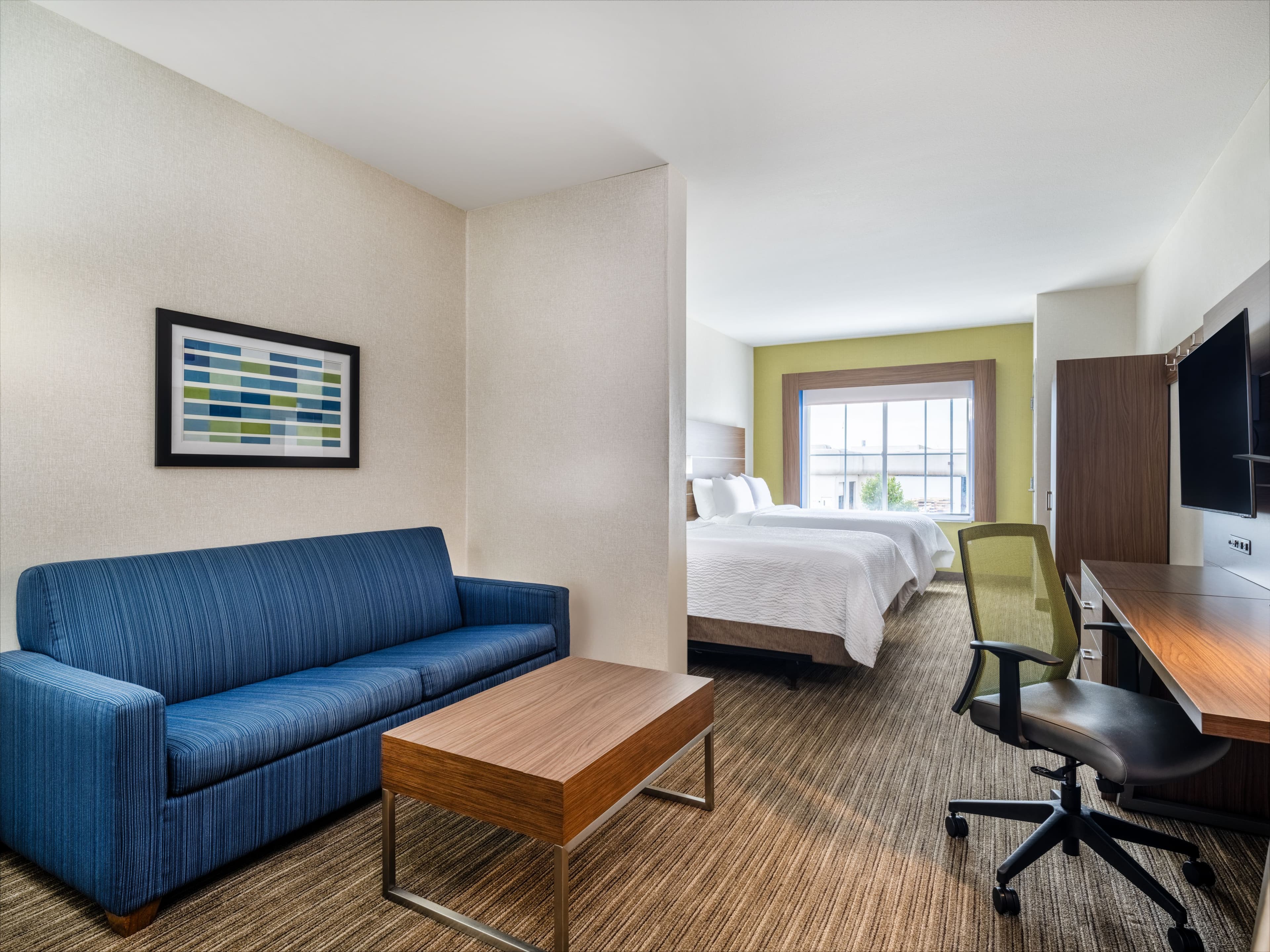 Holiday Inn Express Lodi - Image 3