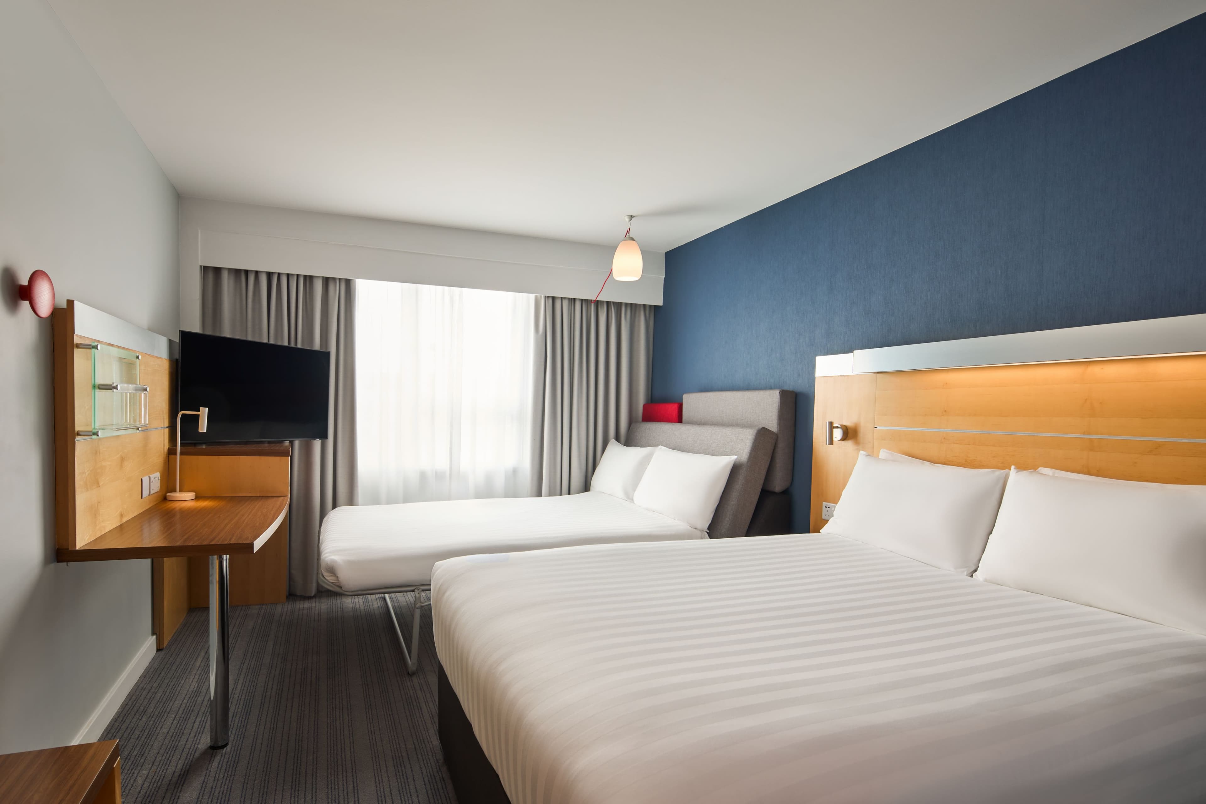 Holiday Inn Express London - Limehouse — 7