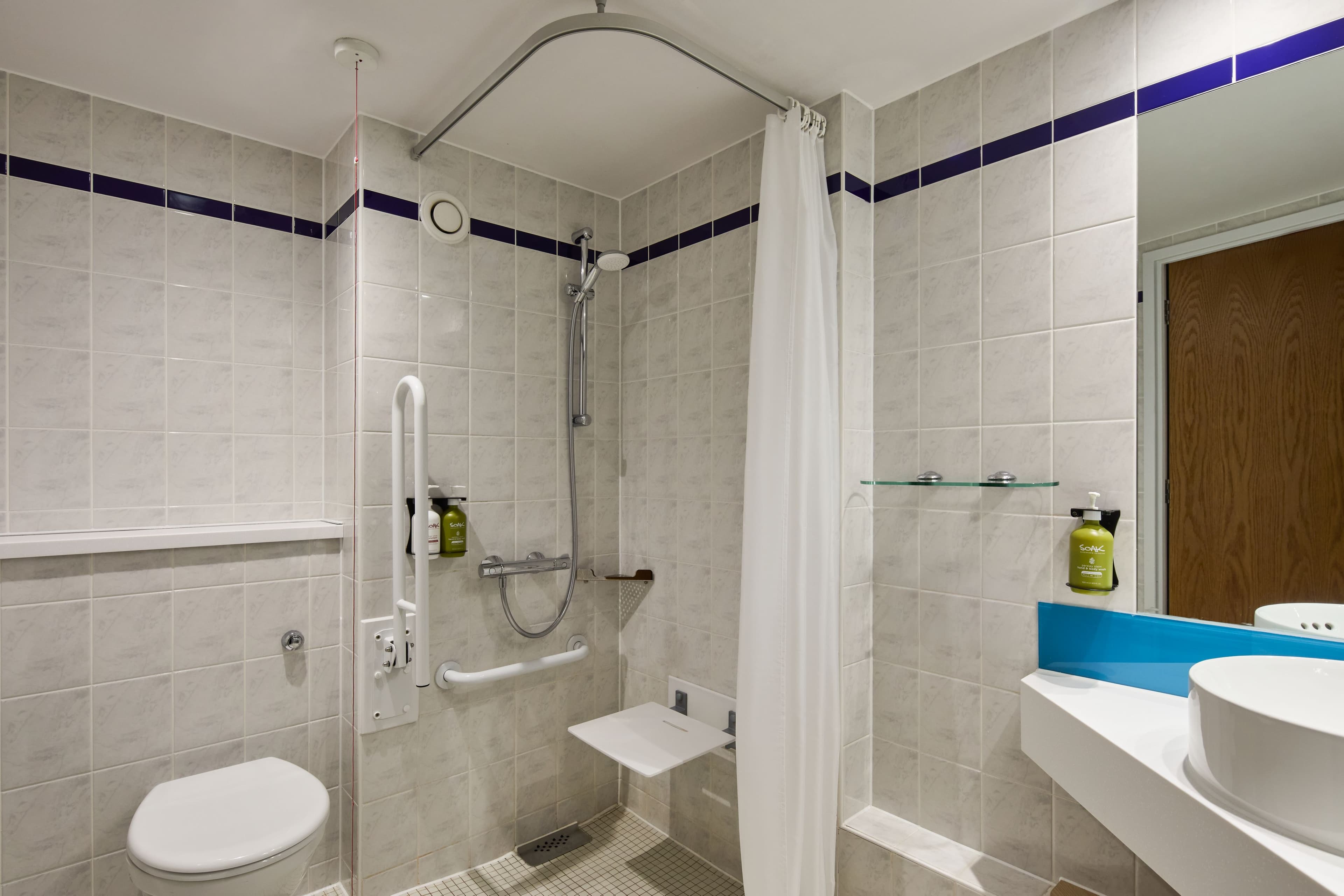 Holiday Inn Express London - Limehouse — 17