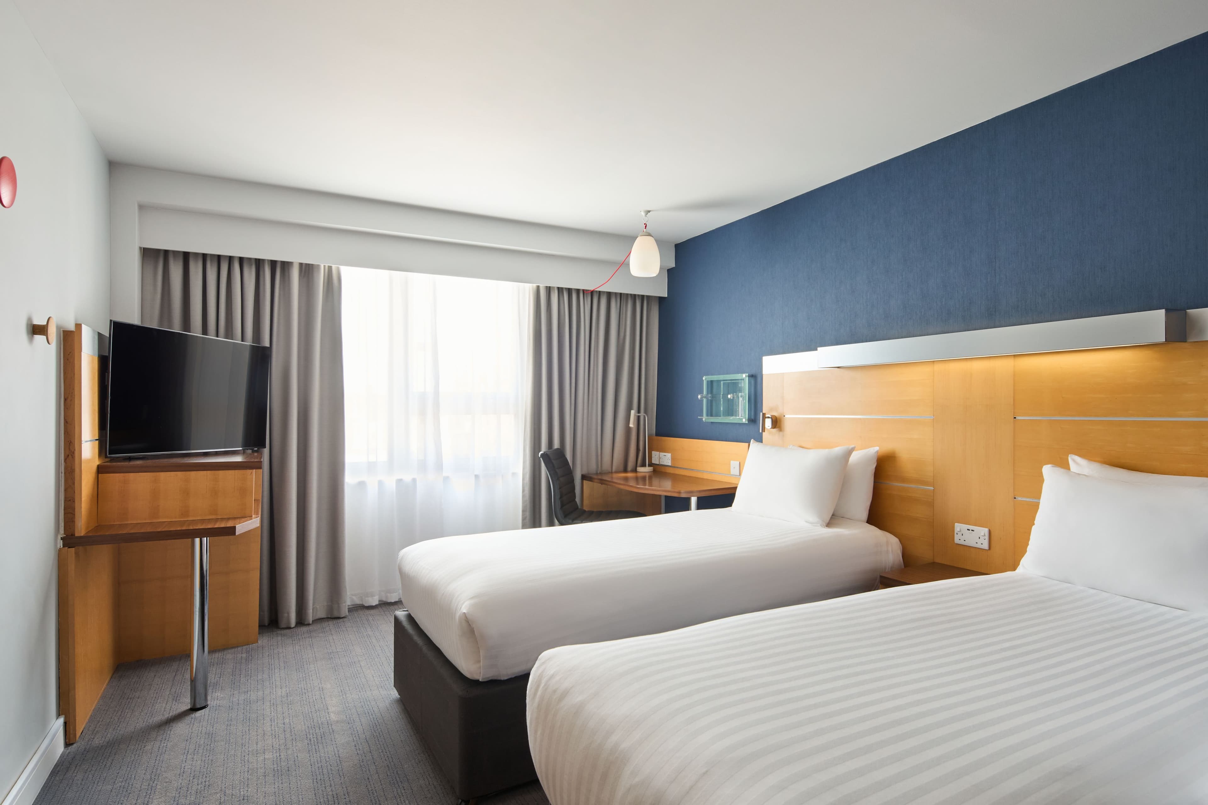 Holiday Inn Express London - Limehouse - Image 3