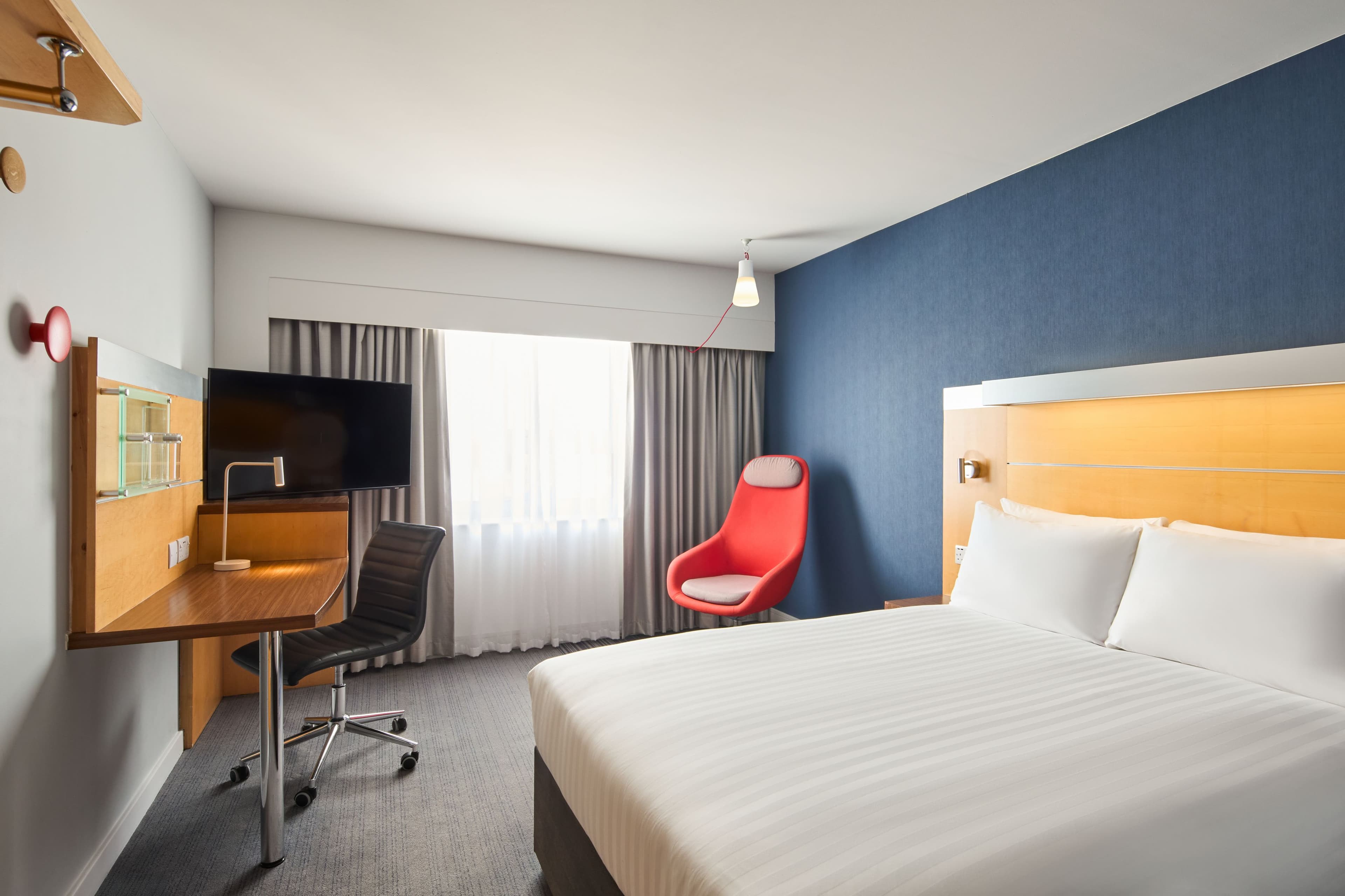 Holiday Inn Express London - Limehouse - Image 2