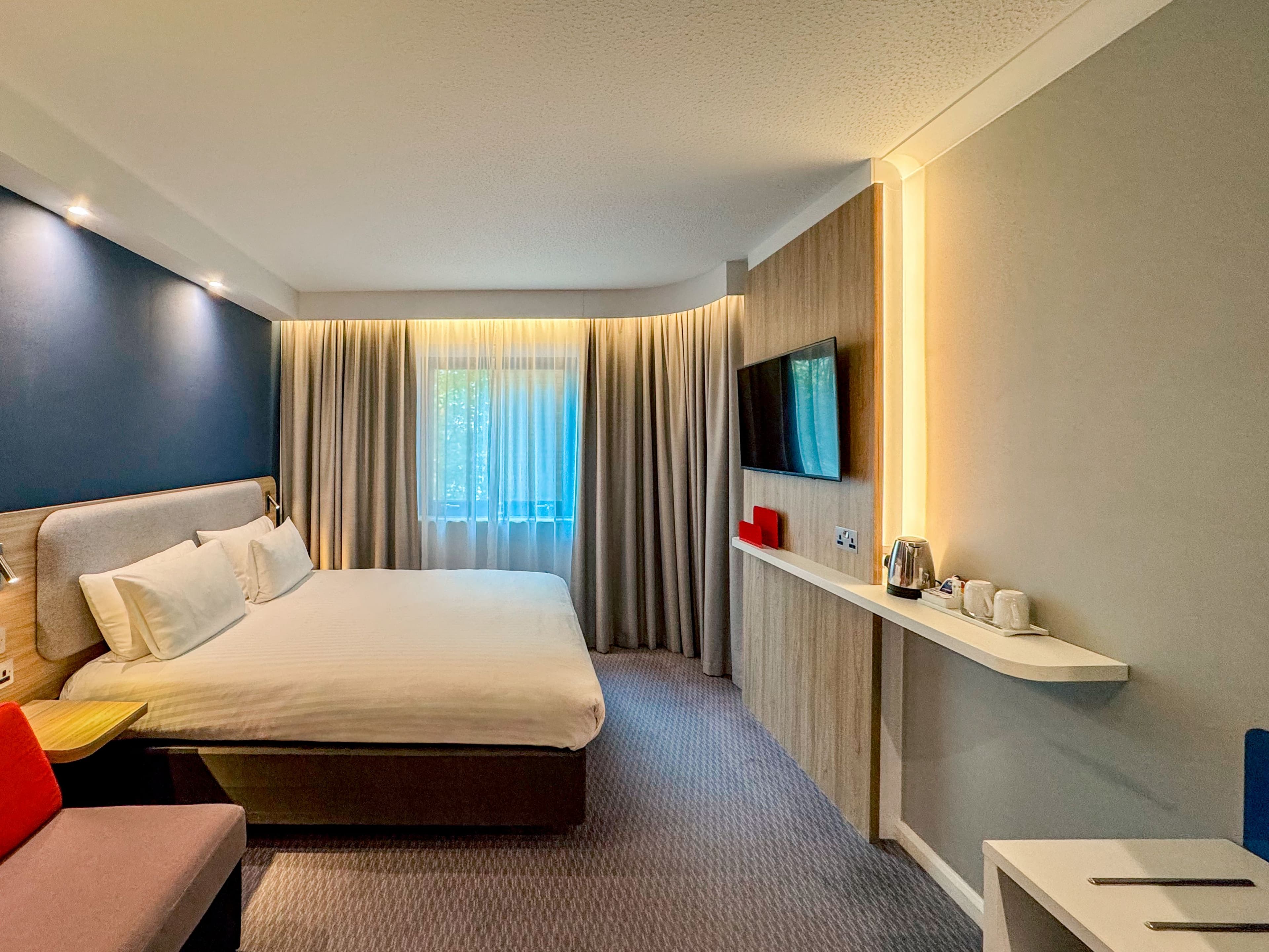 Holiday Inn Express London - Stratford — 13