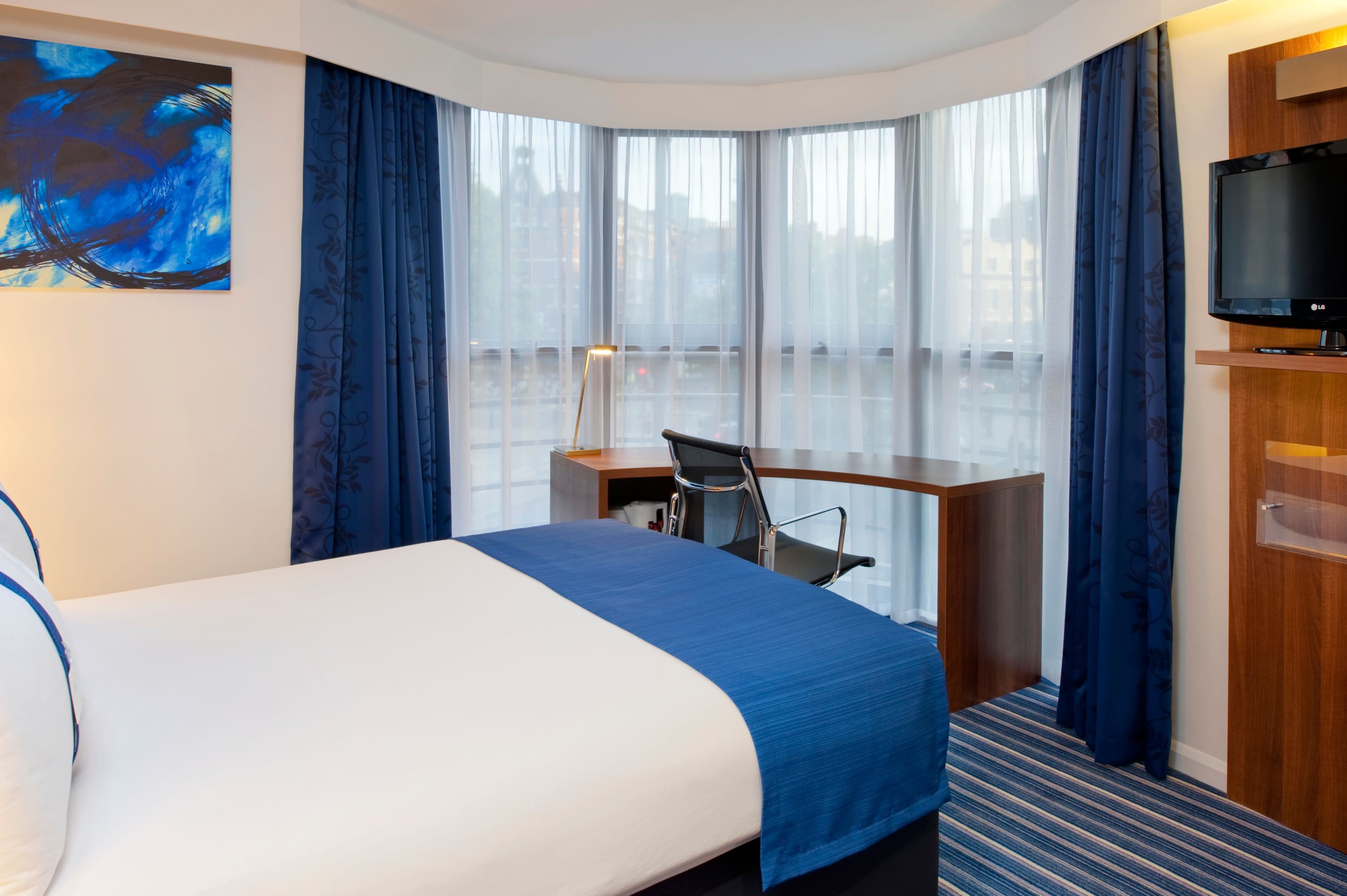 Holiday Inn Express London - City — 2