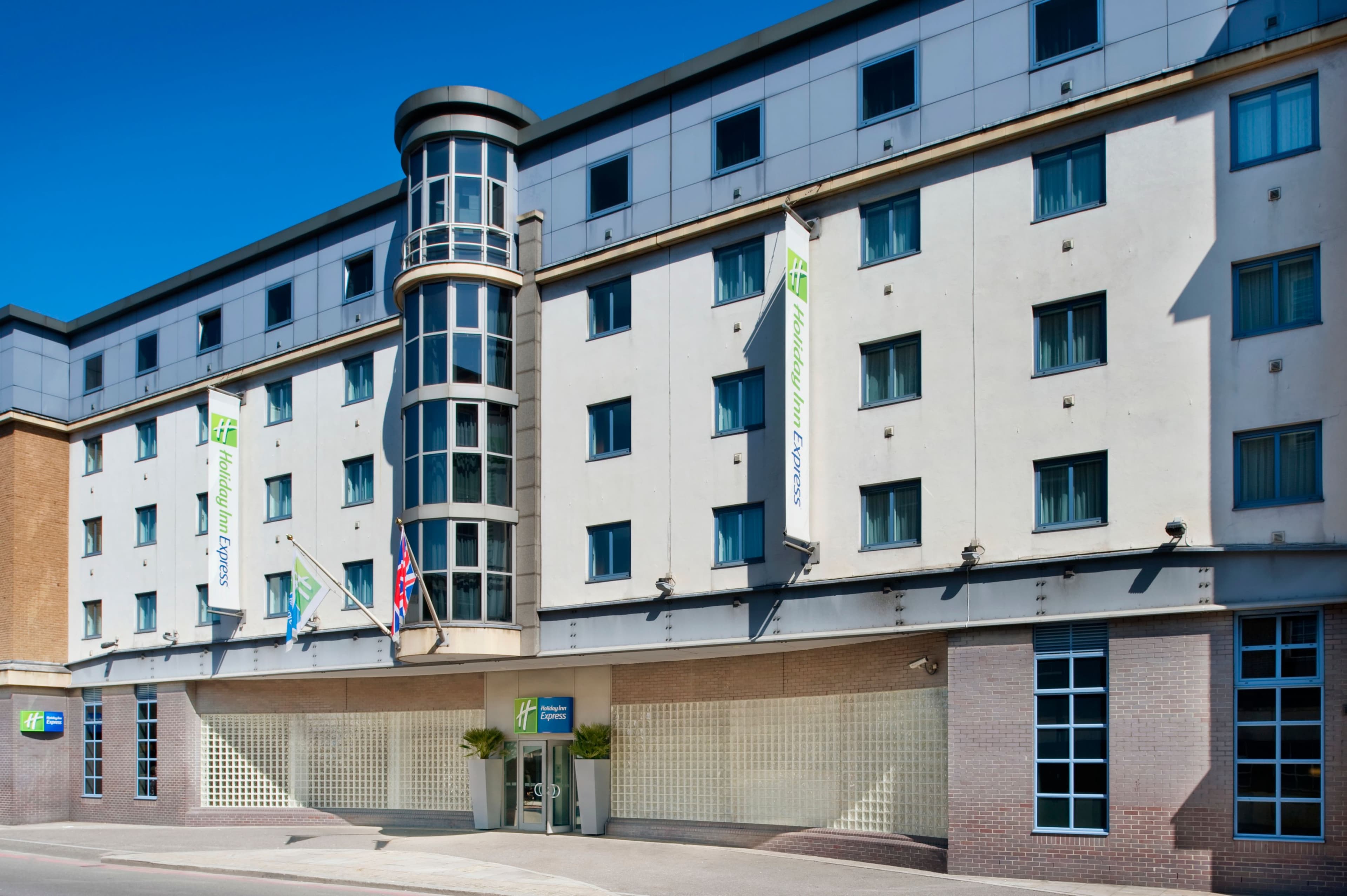 Holiday Inn Express London - City - Image 1