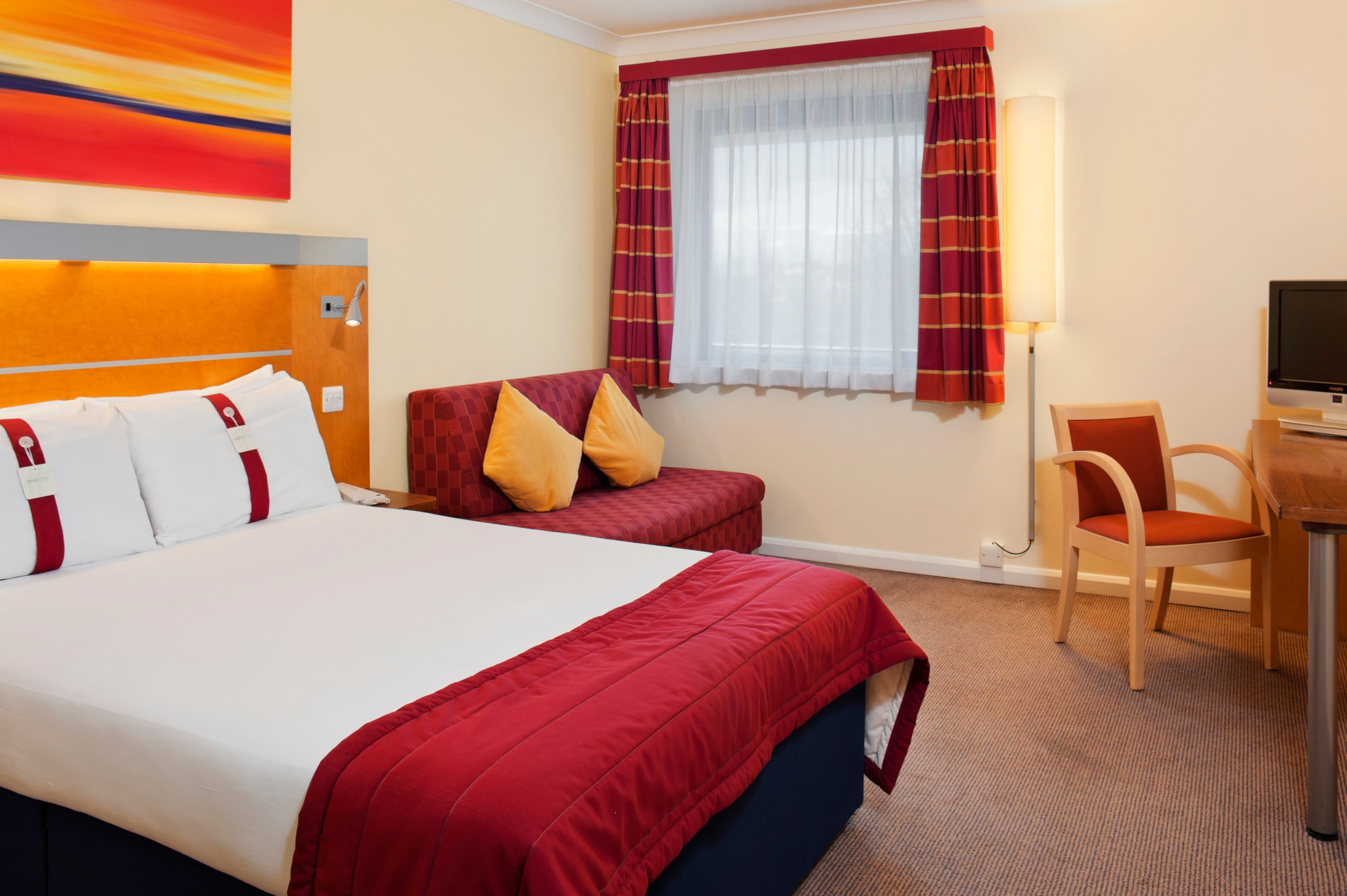 Holiday Inn Express London - Golders Green (A406) - Image 2