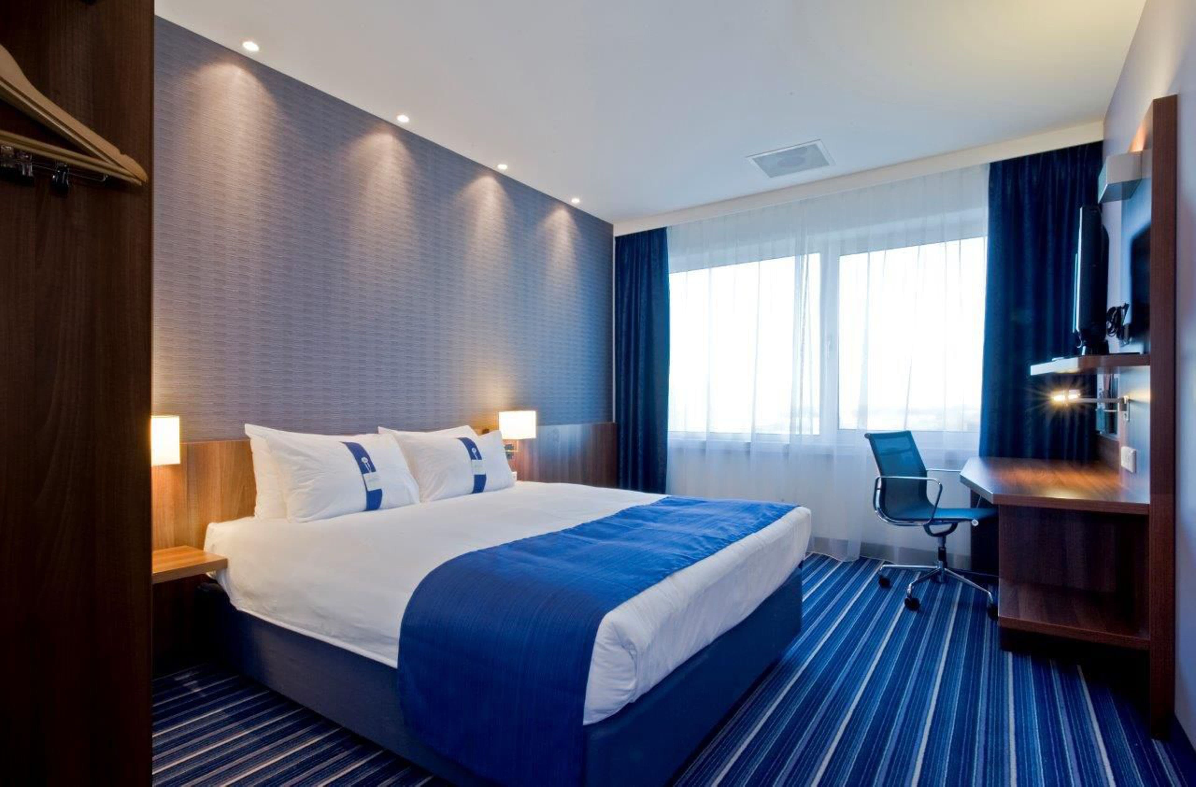 Holiday Inn Express London - Vauxhall Nine Elms — 6