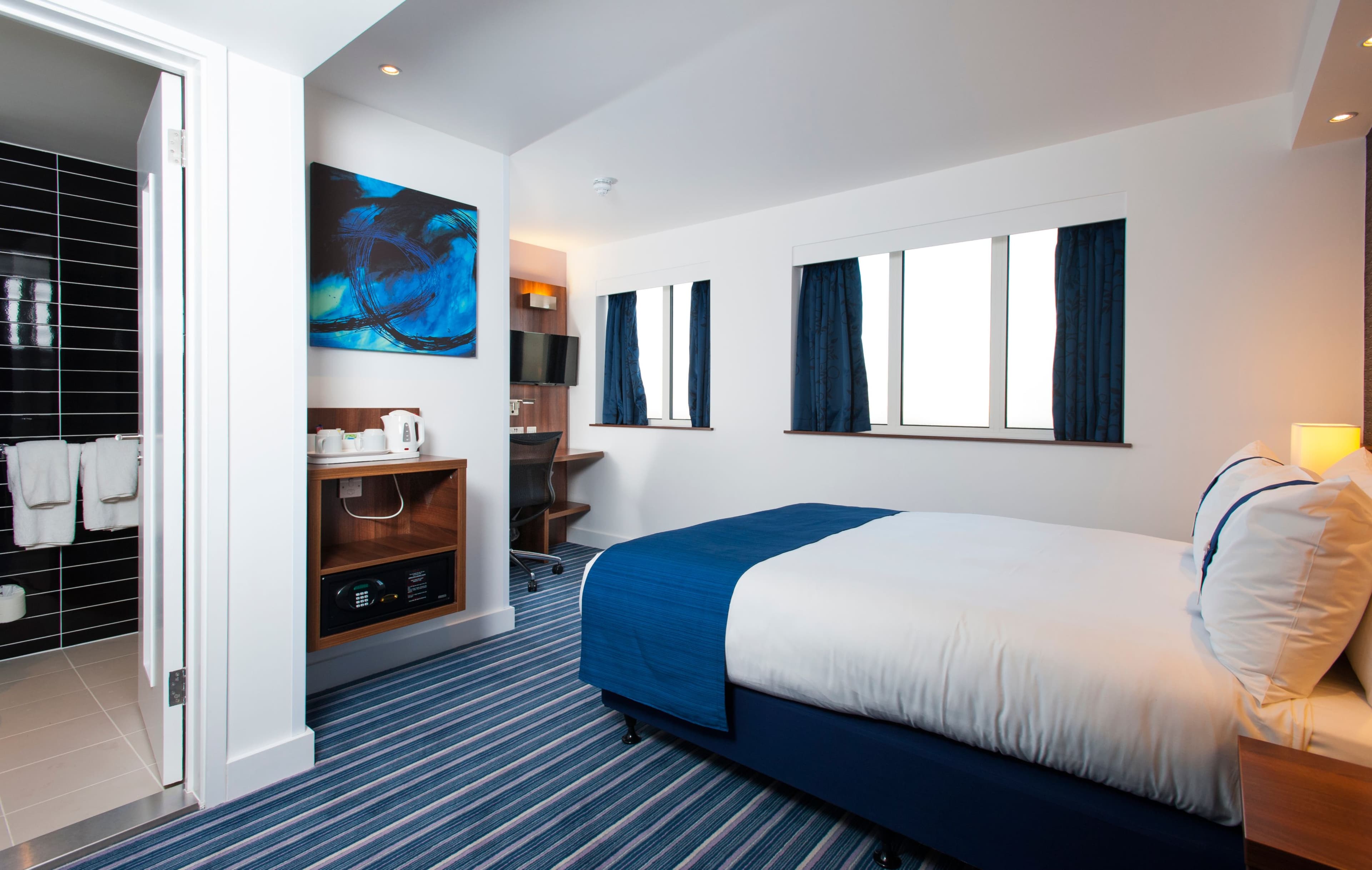 Holiday Inn Express London - Vauxhall Nine Elms — 10