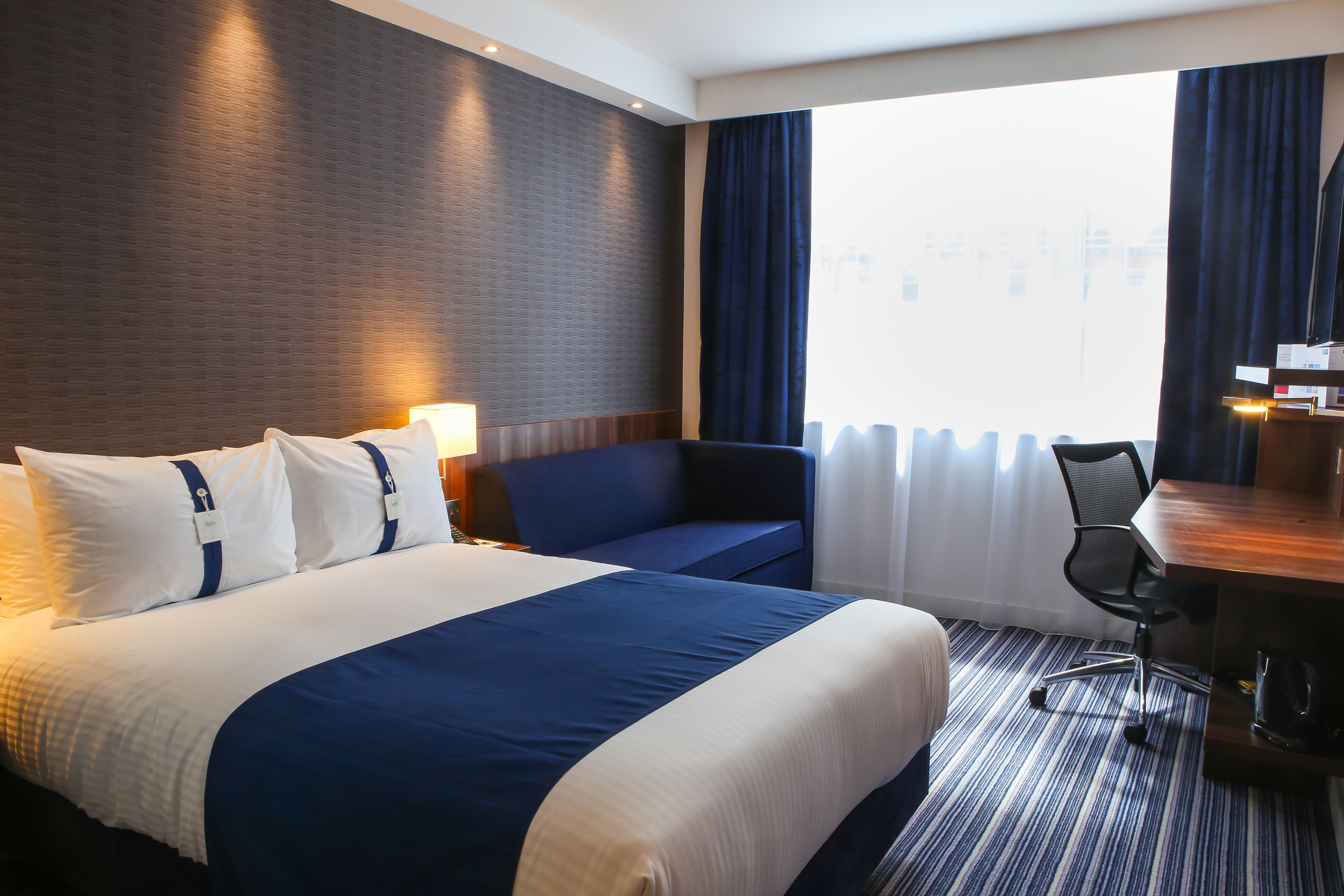 Holiday Inn Express London - Southwark - Image 4
